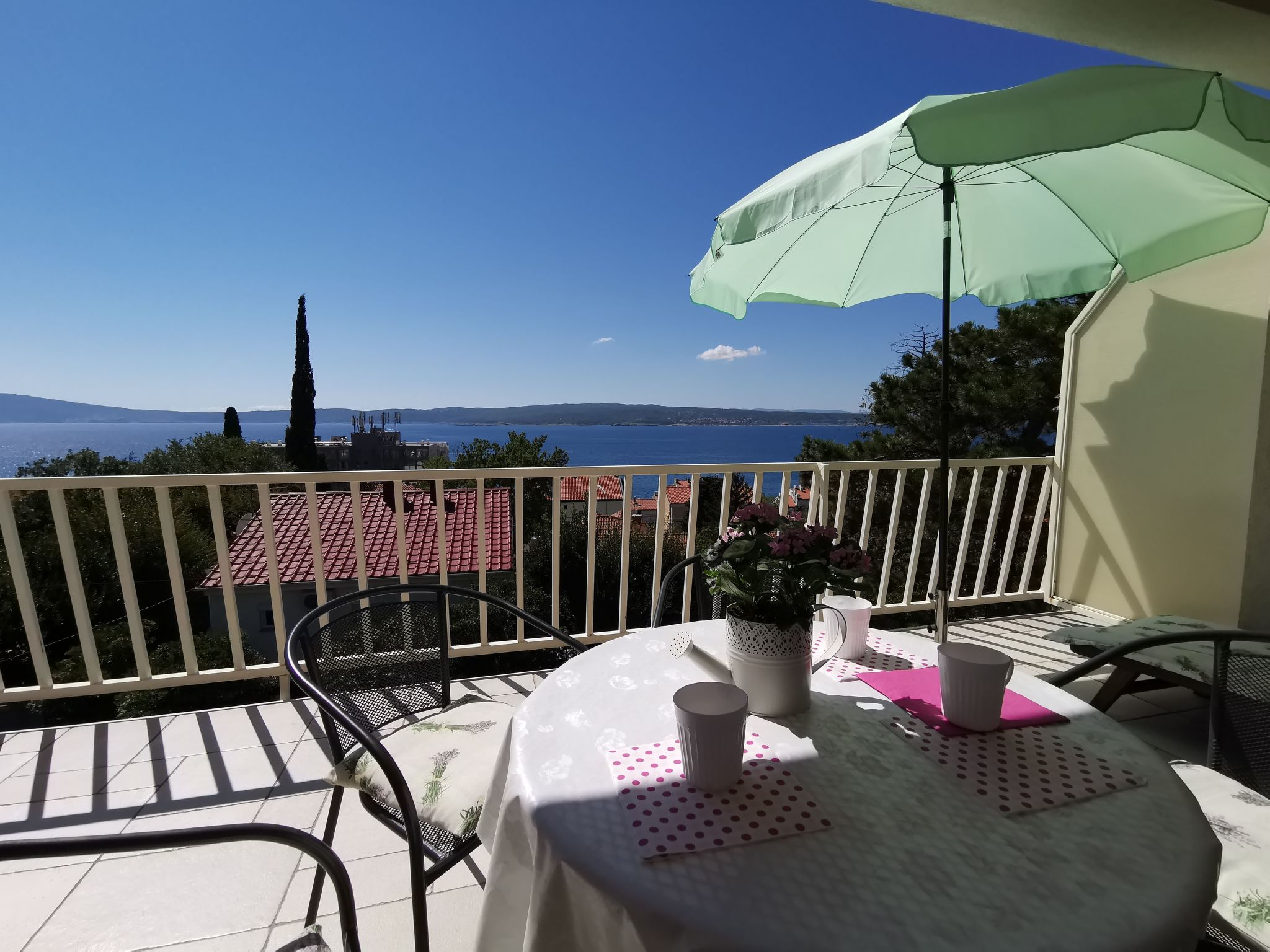 Wohnung für 5 Personen mit AC und Parkplatz-Dedans