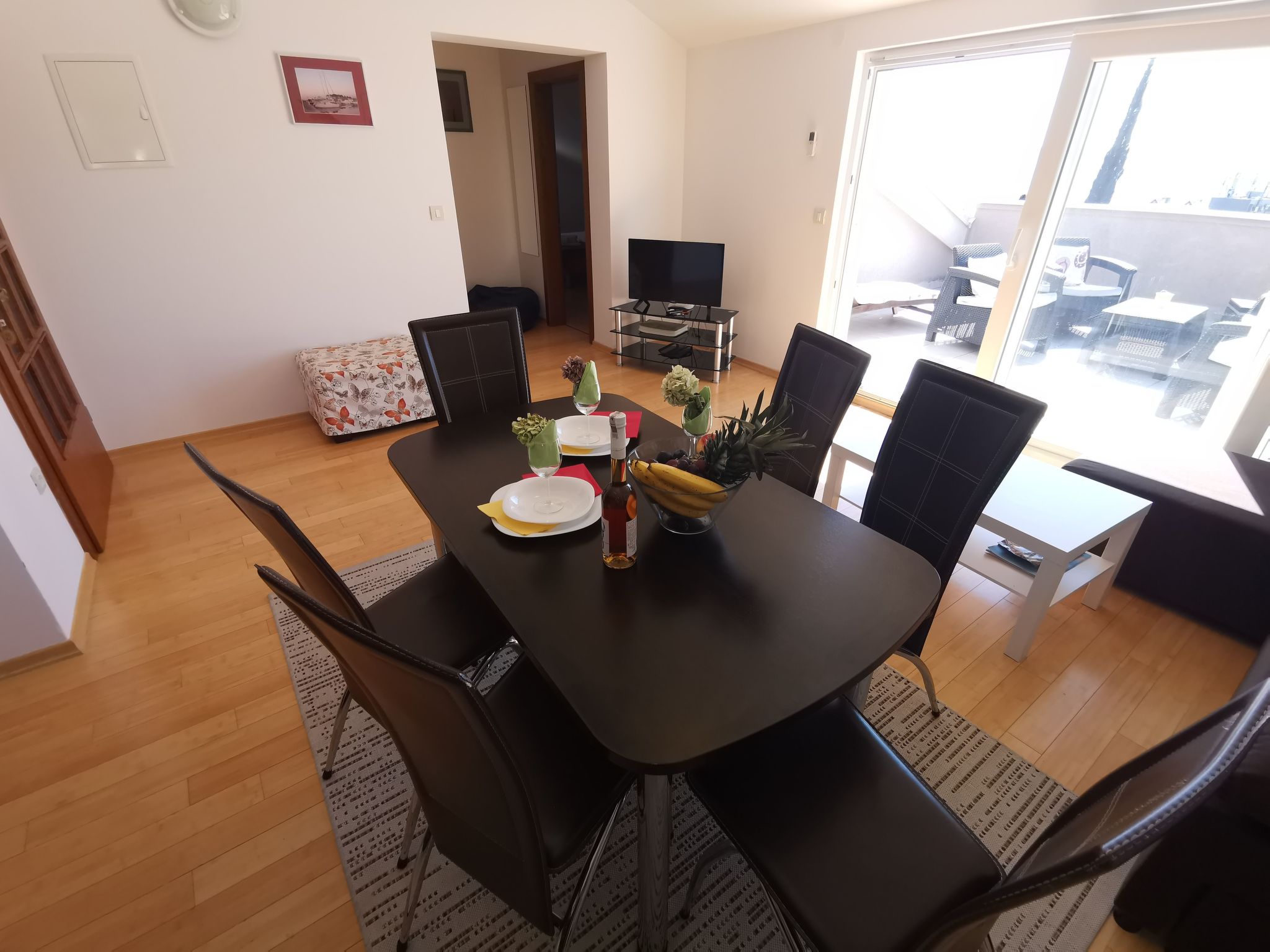 Wohnung für 6 Personen mit Terrasse und Meerblick-Dedans