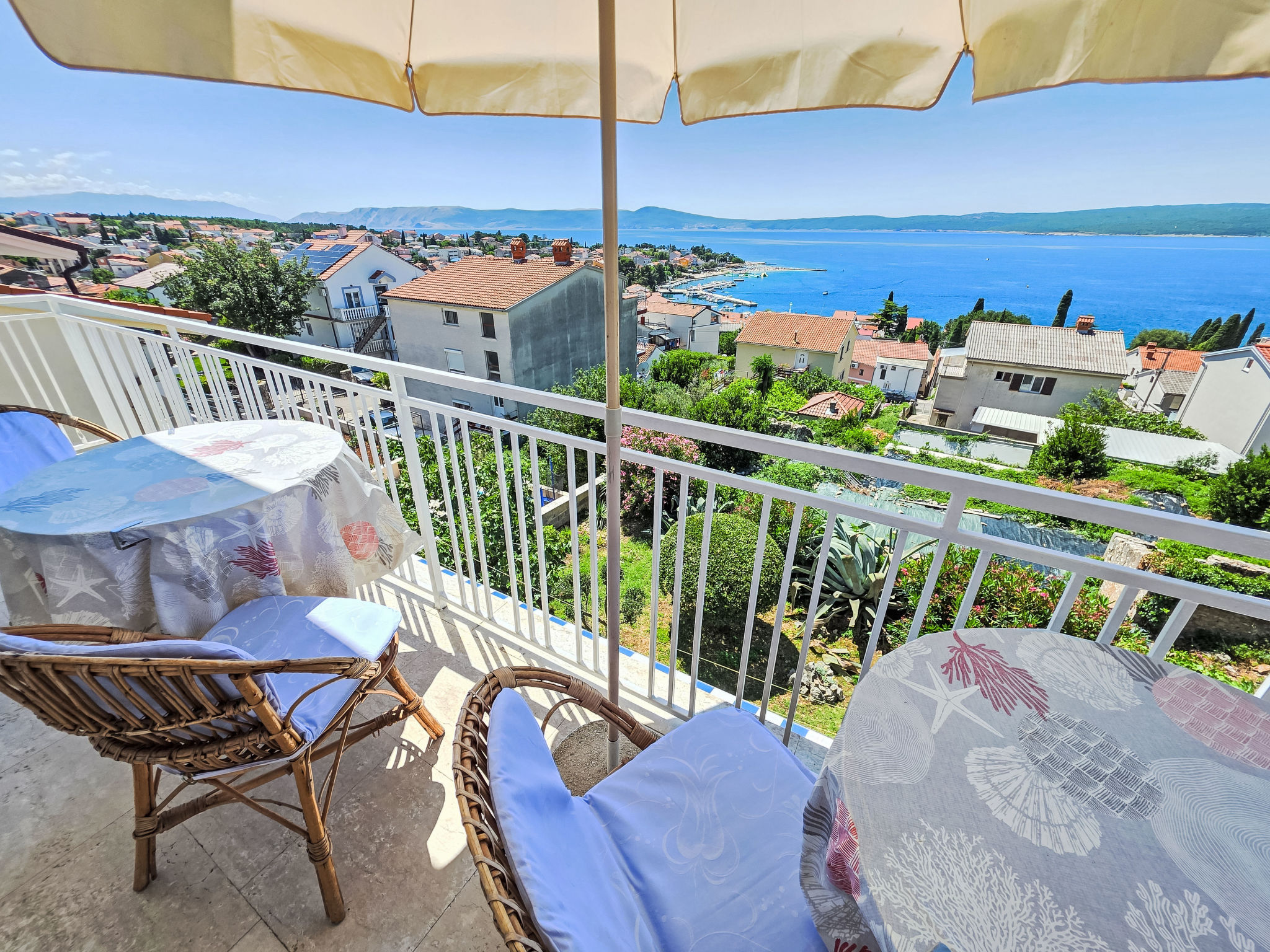 Wohnung in Selce für 6 Personen mit Meerblick