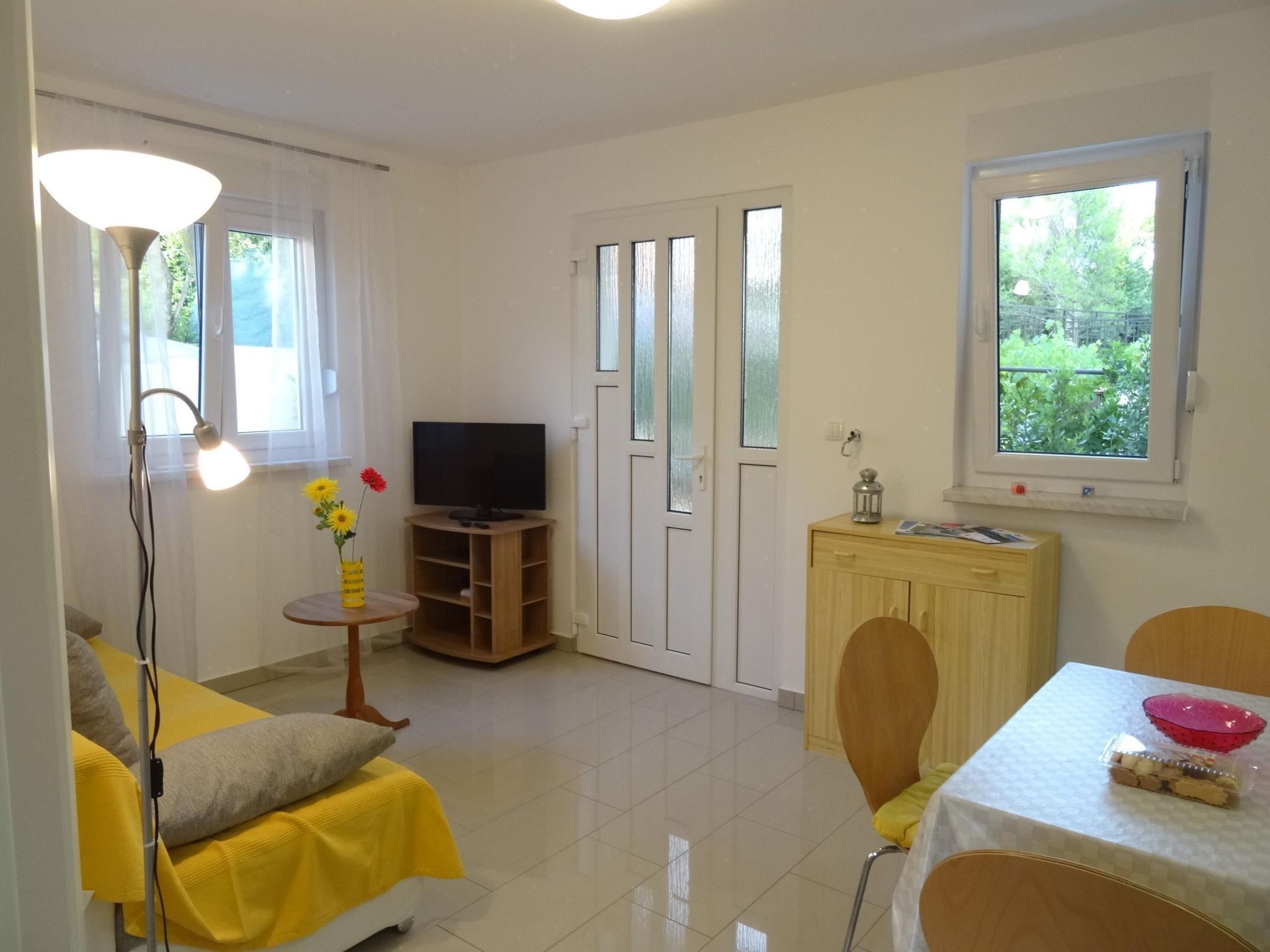 Aquamarine 2 mit Terrasse-Binnen