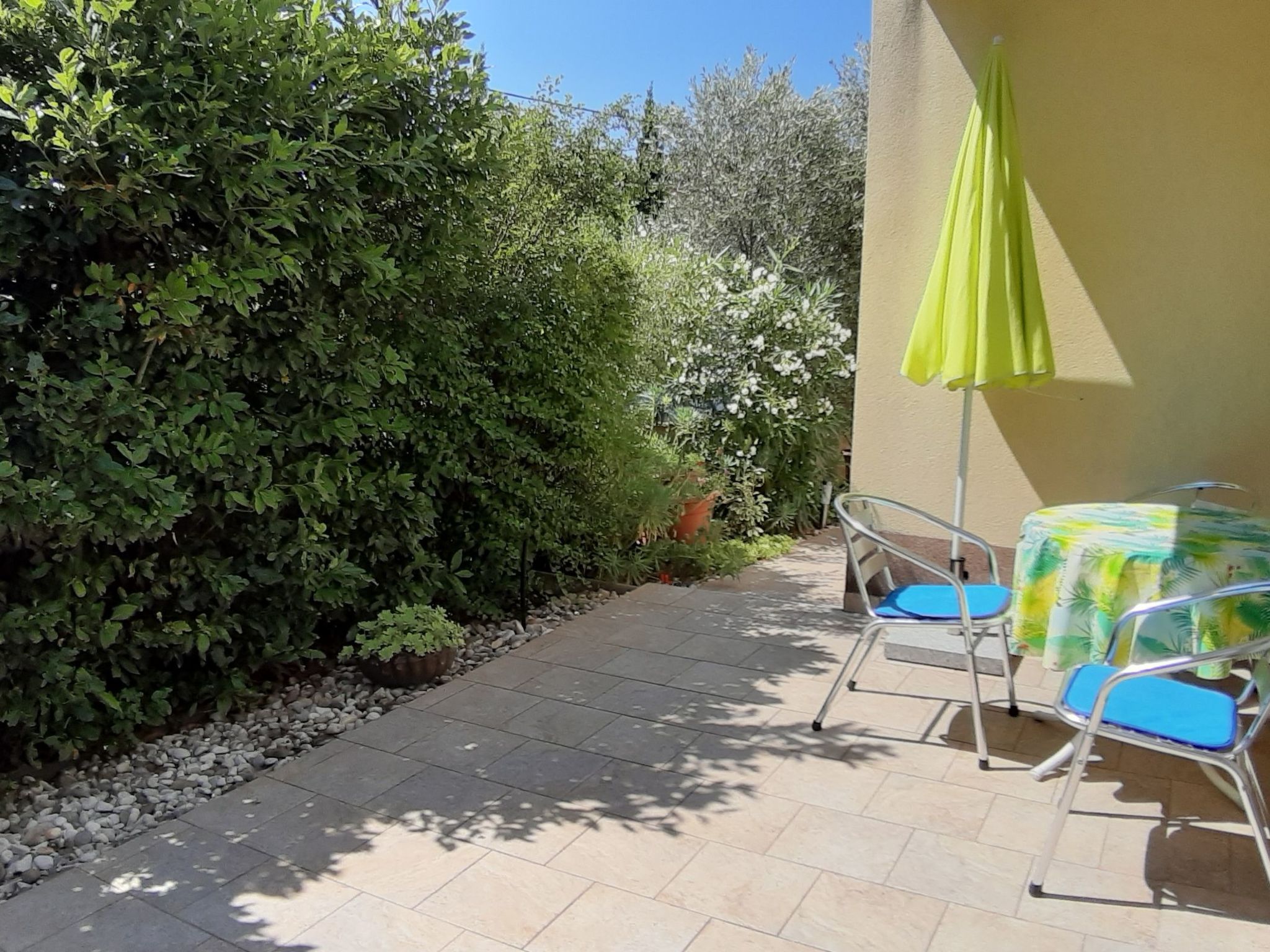 Aquamarine 2 mit Terrasse-Binnen