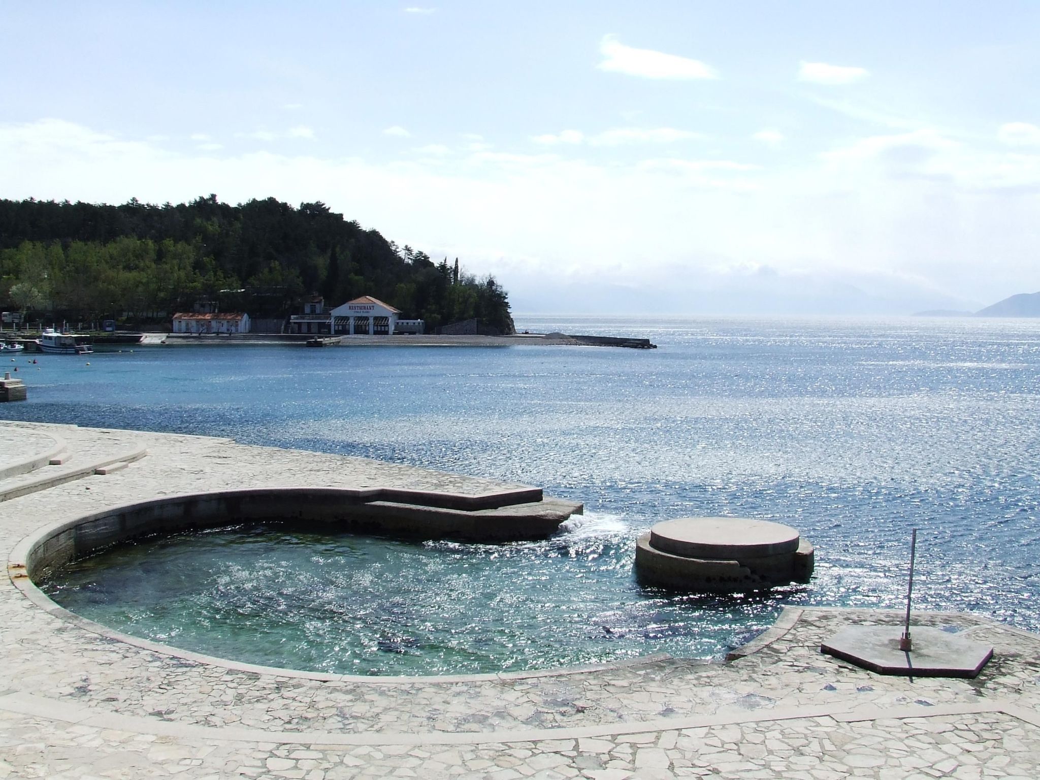 Mit Balkon für drei Personen-Binnen