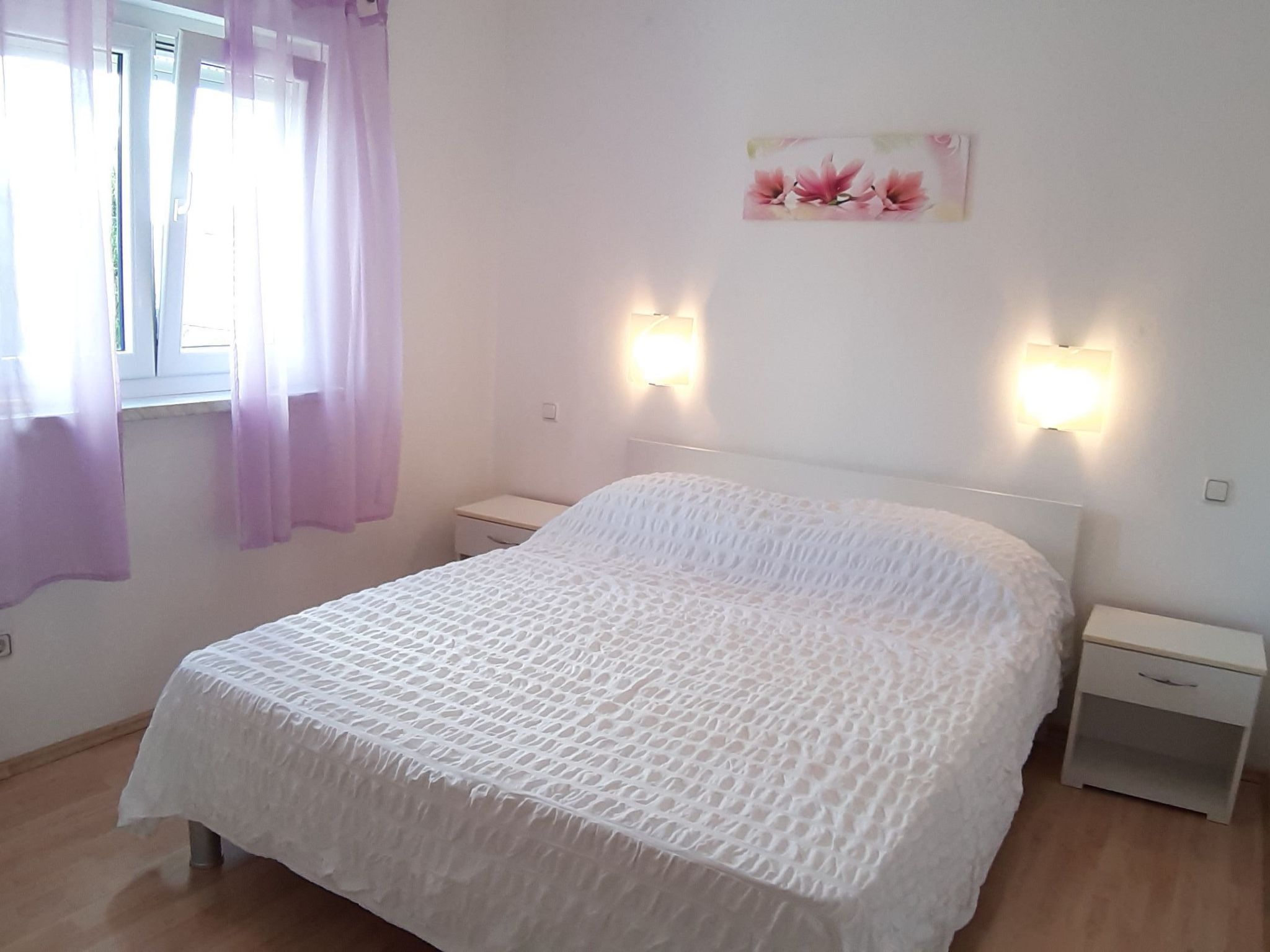 Helle Wohnung in Selce mit Terrasse-Binnen