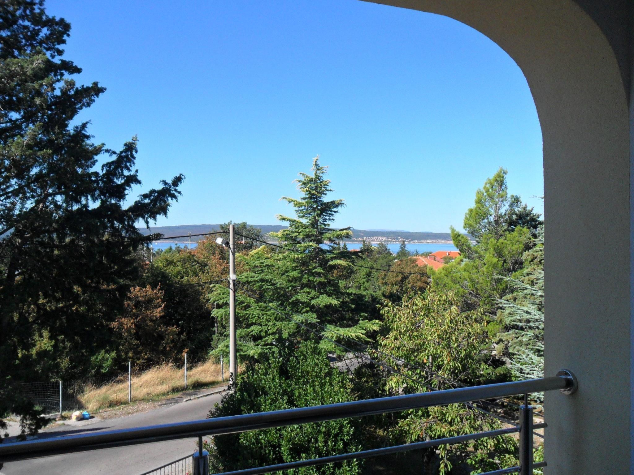 Helle Wohnung in Selce mit Terrasse-Binnen