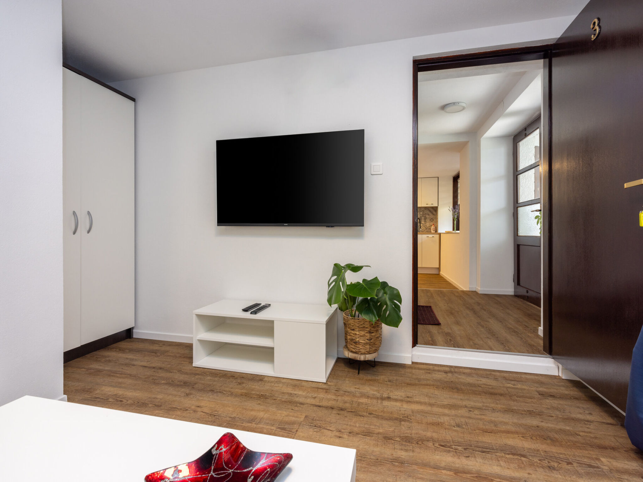 CIRO CH / HR-07098-04 - Inside