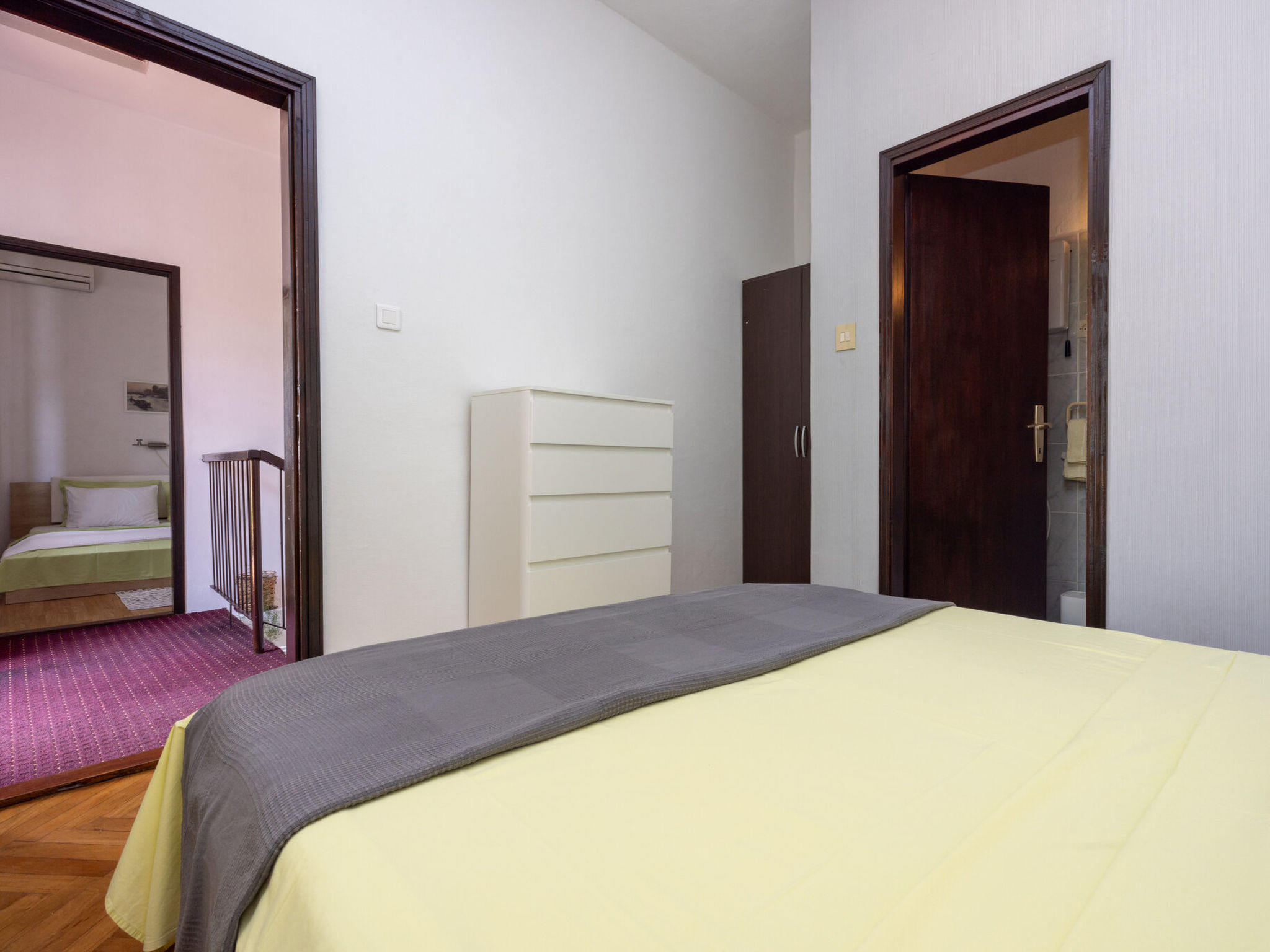 CIRO CH / HR-07098-04 - Inside