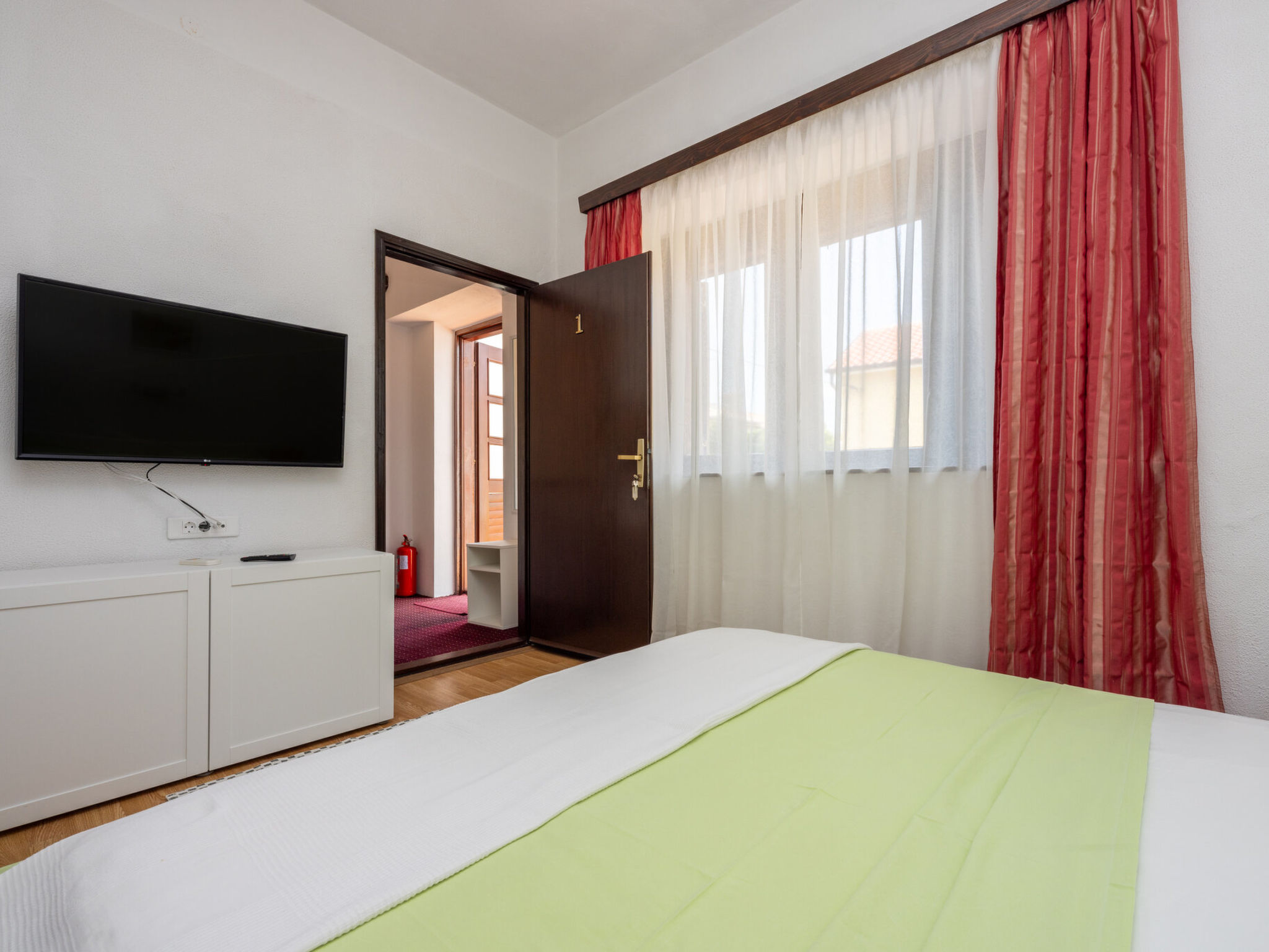 CIRO CH / HR-07098-04 - Inside