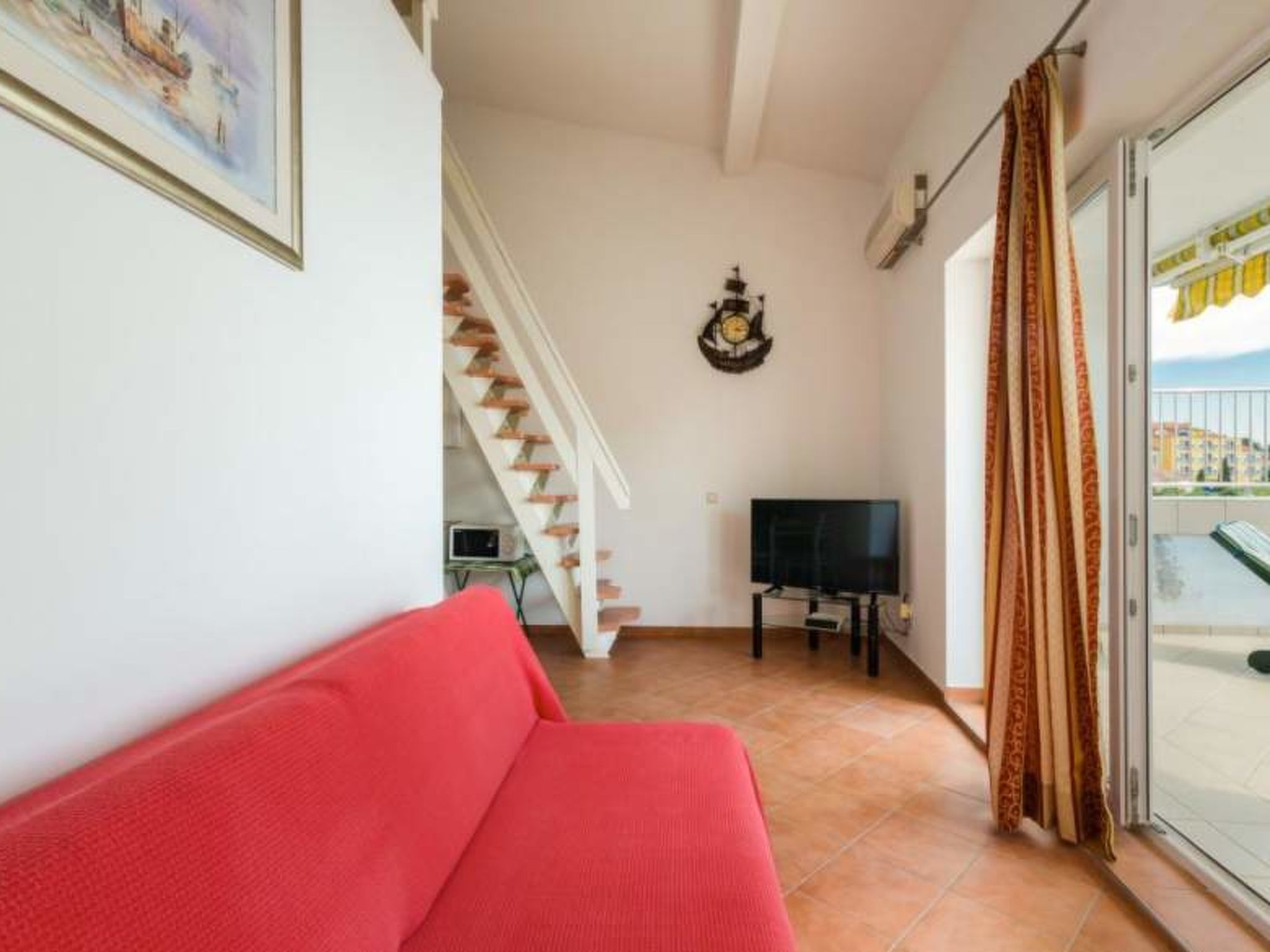 SIMCIC / HR-09866-01 - Inside