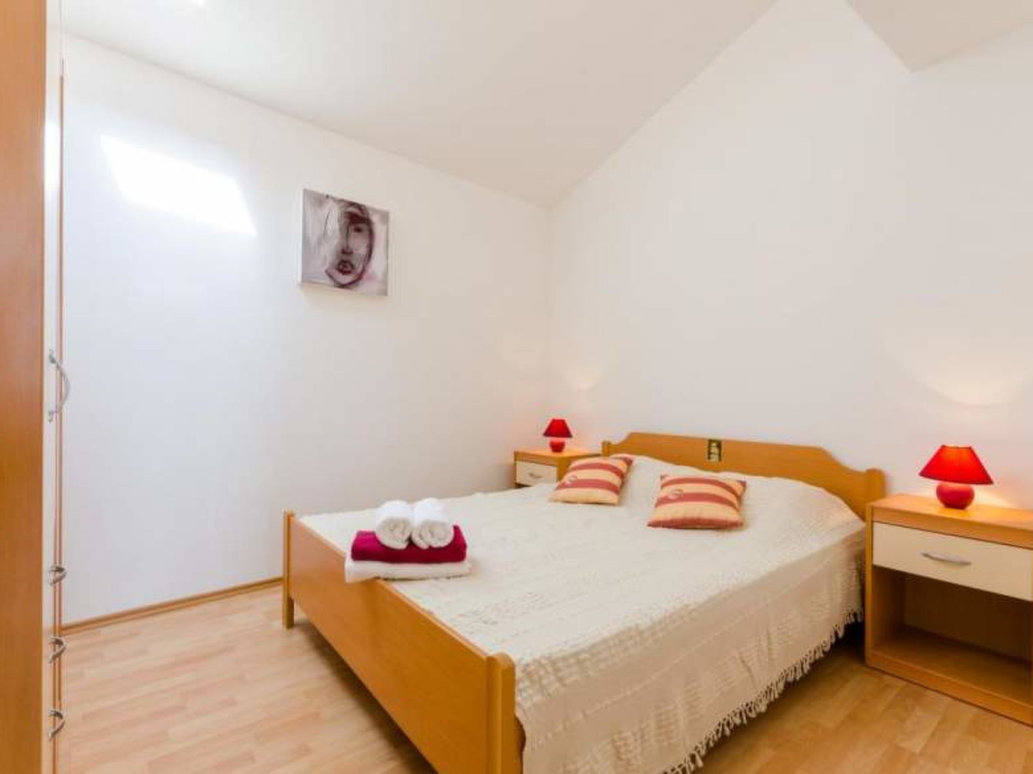 SIMCIC / HR-09866-01 - Inside