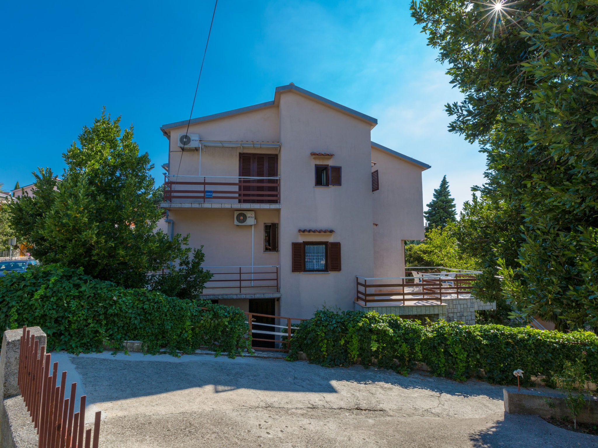 Ferienhaus in Selce (Kroatien) und 1 Hund erlaubt