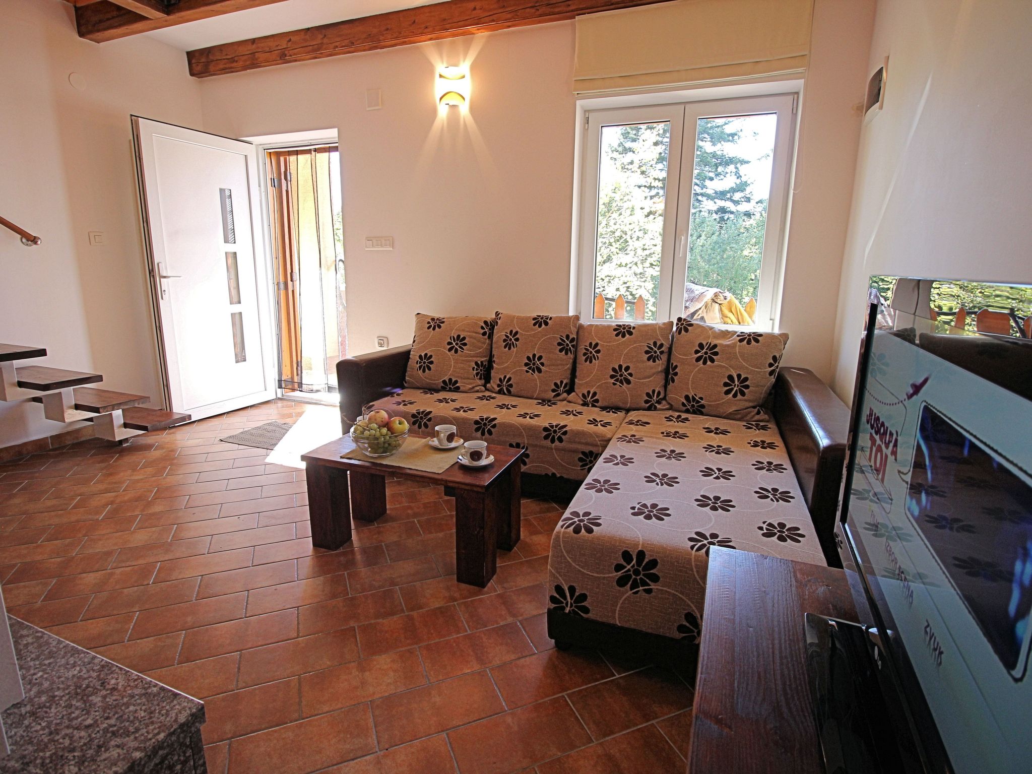 Schönes Ferienhaus in Breze mit Eigenem Balkon - Image-tags.info
