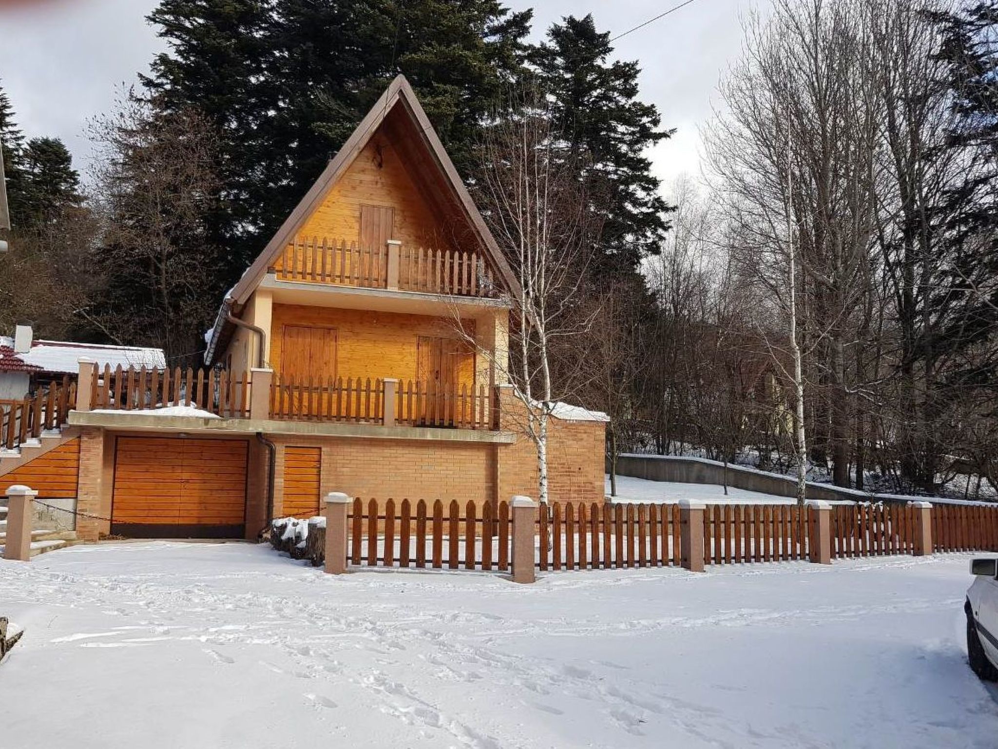 Schönes Ferienhaus in Breze mit Eigenem Balkon - Image-tags.info