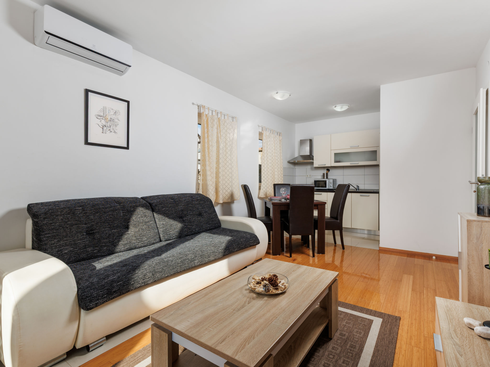 Appartement Leko – Cuisine et coin repas, photo 14 sur 43