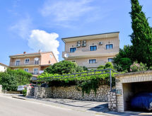 Zonnig appartement Stana met terras, op 800m van het strand van Novi Vinodolski - thumbnail 5