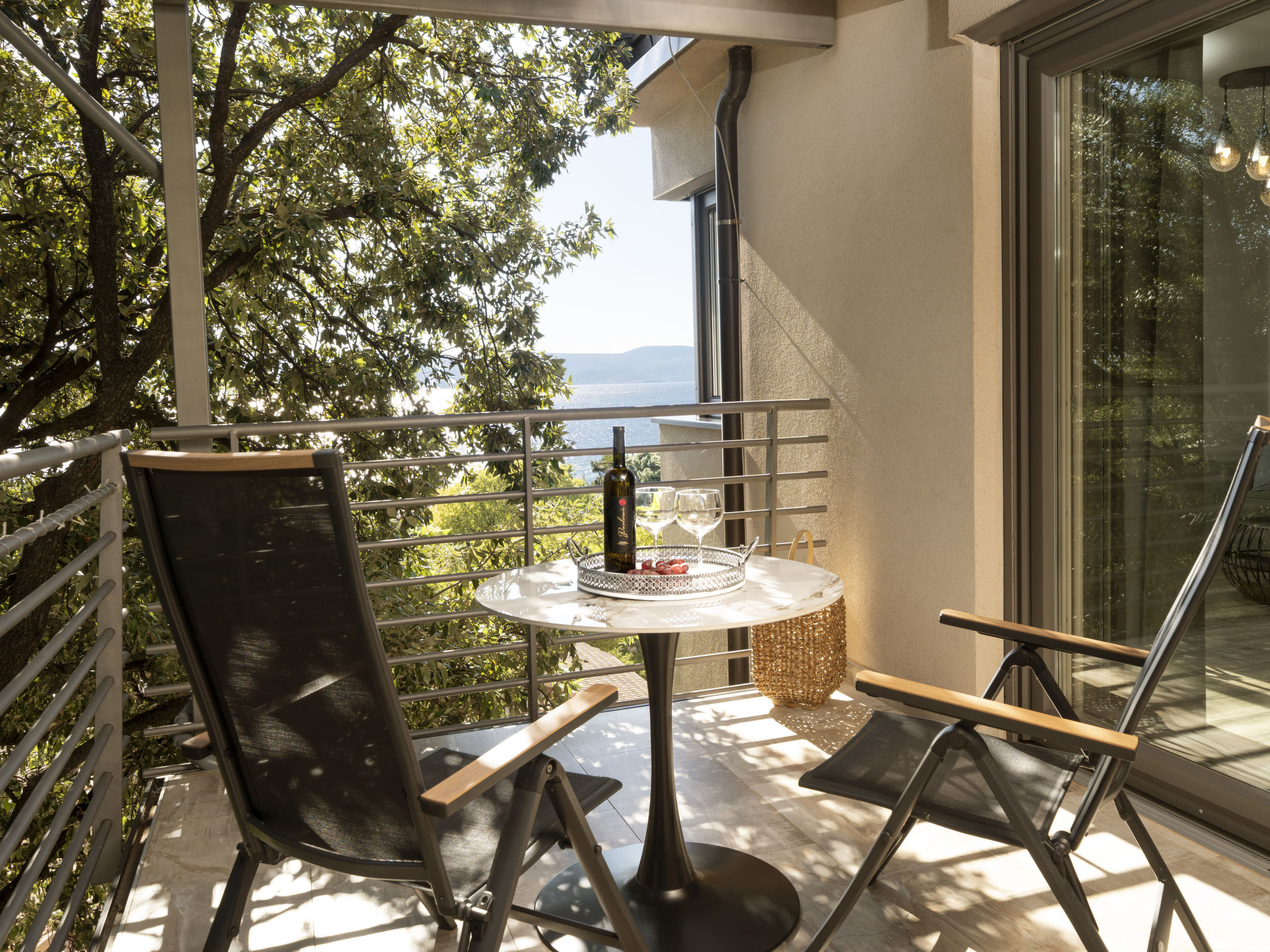 Perec — Terrace (3 of 34)