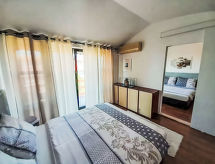 Rustiek appartement in Novi Vinodolski met bergzicht, vlakbij zee - thumbnail 5