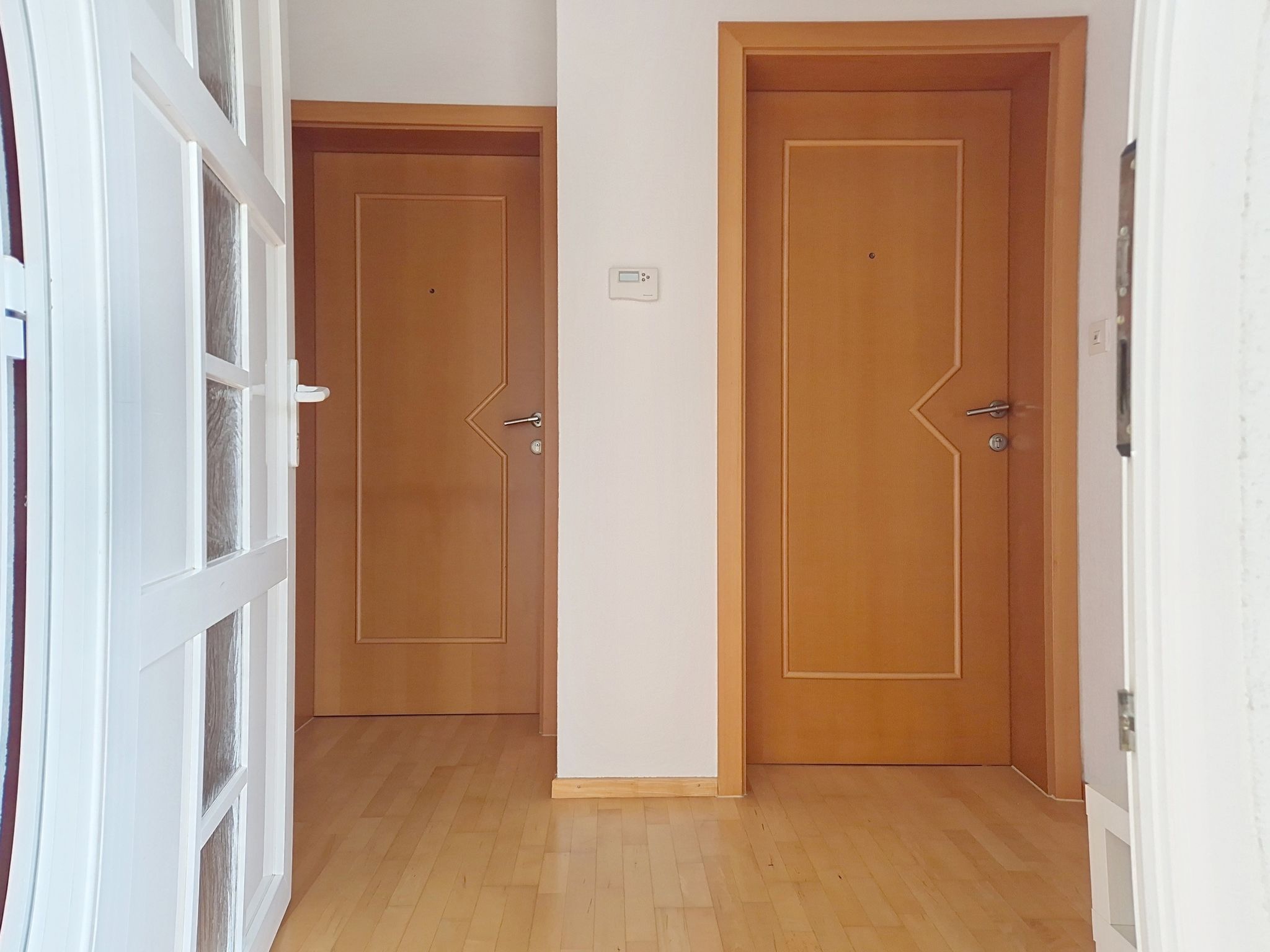 Lidija - Inside