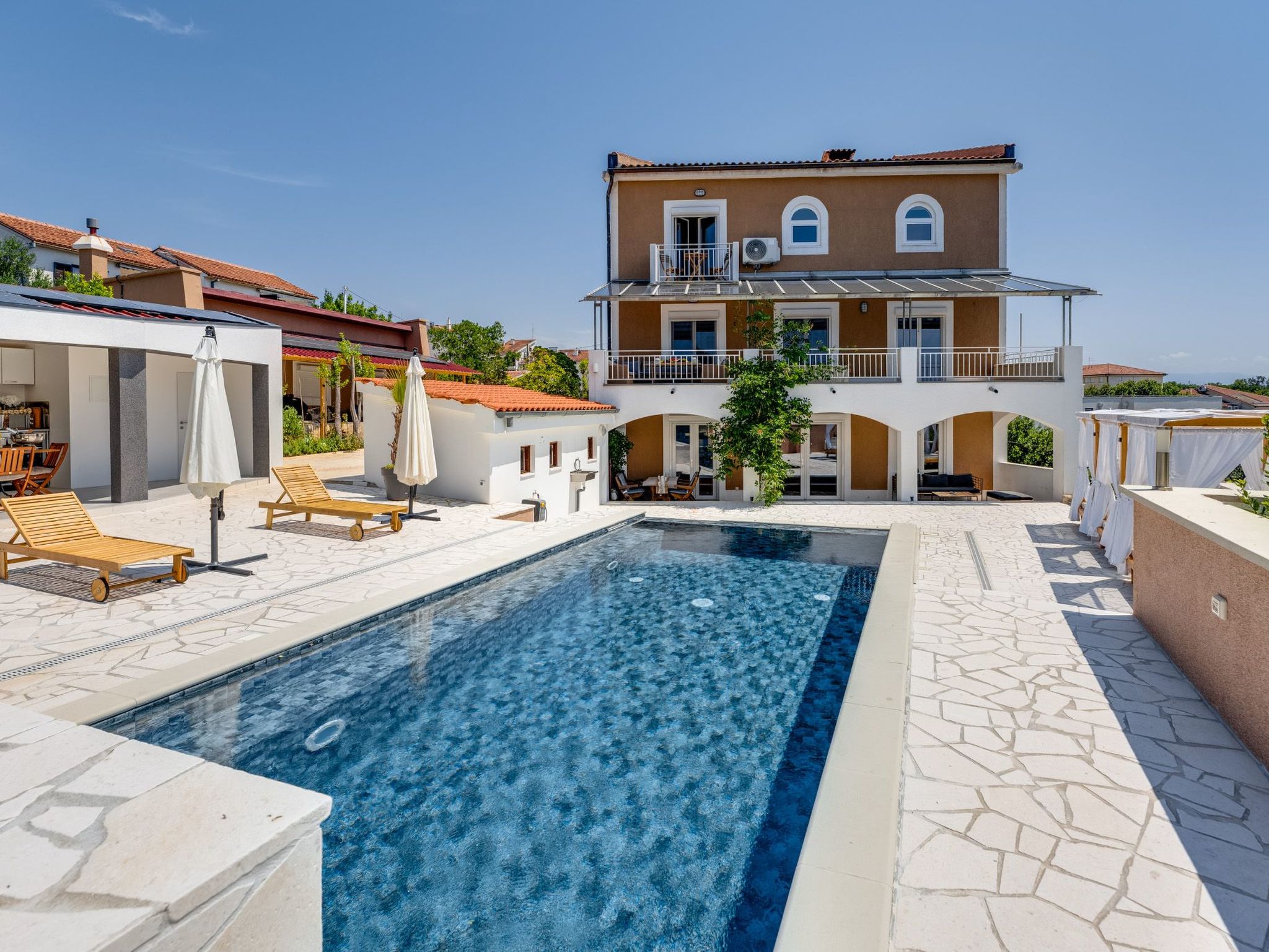 Appartement "Apartman Novi - Pool, Whirpool, Aussicht