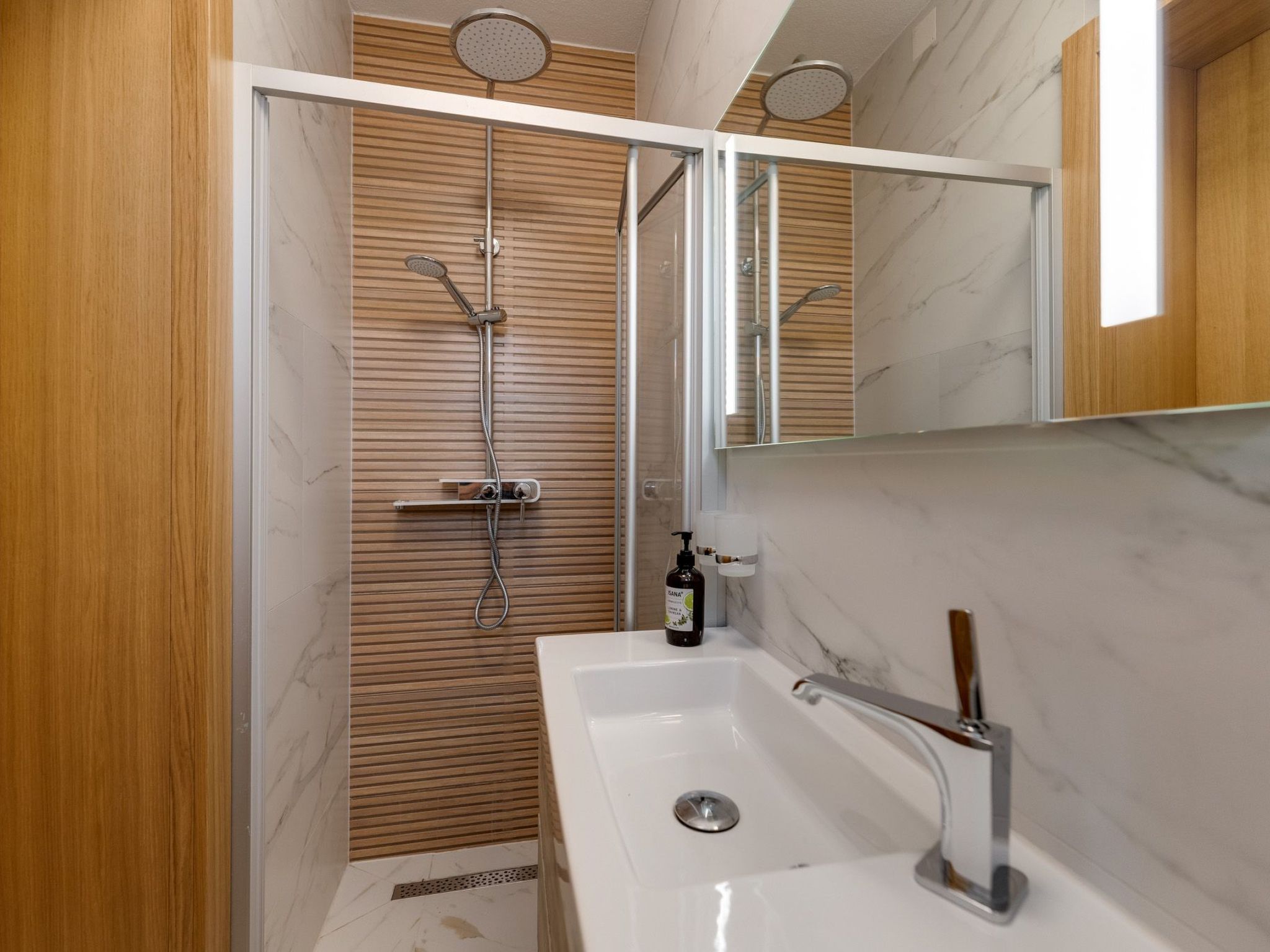 Appartement "Apartman Novi - Pool, Whirpool, Aussicht-Image-tags.info