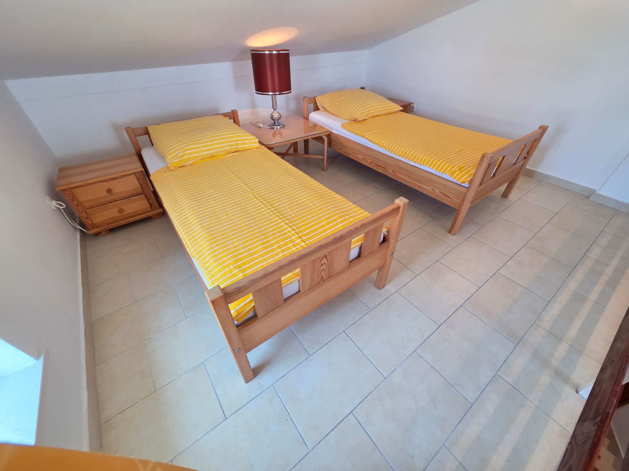 Wohnung für max. 8 Personen-Drinnen