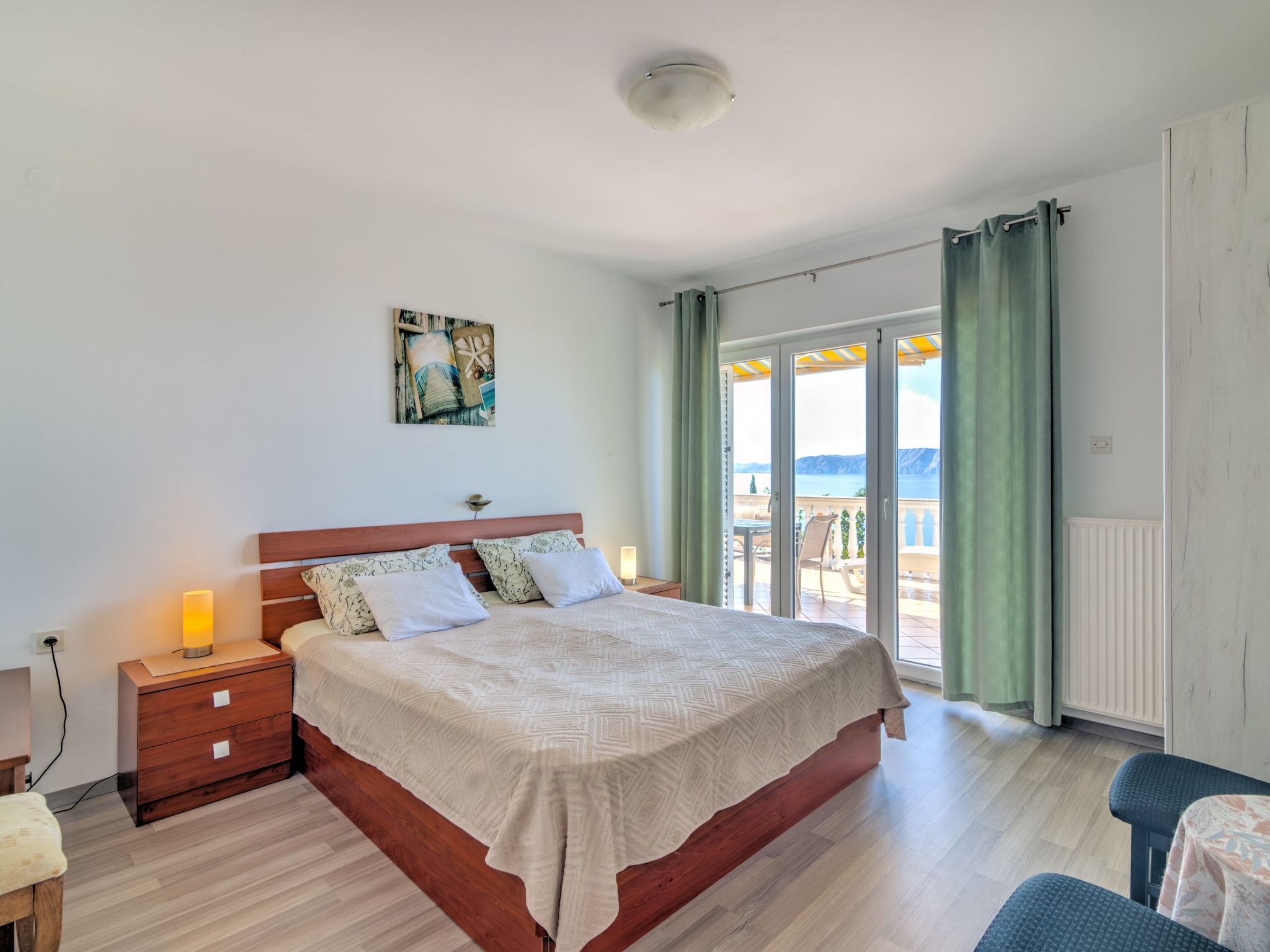 Wohnung für 6 Personen mit Panoramablick aufs Meer-Binnen