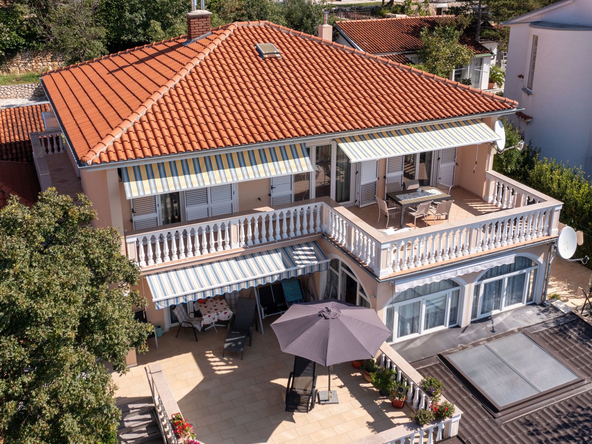 Wohnung für 6 Personen mit Panoramablick aufs Meer-Binnen