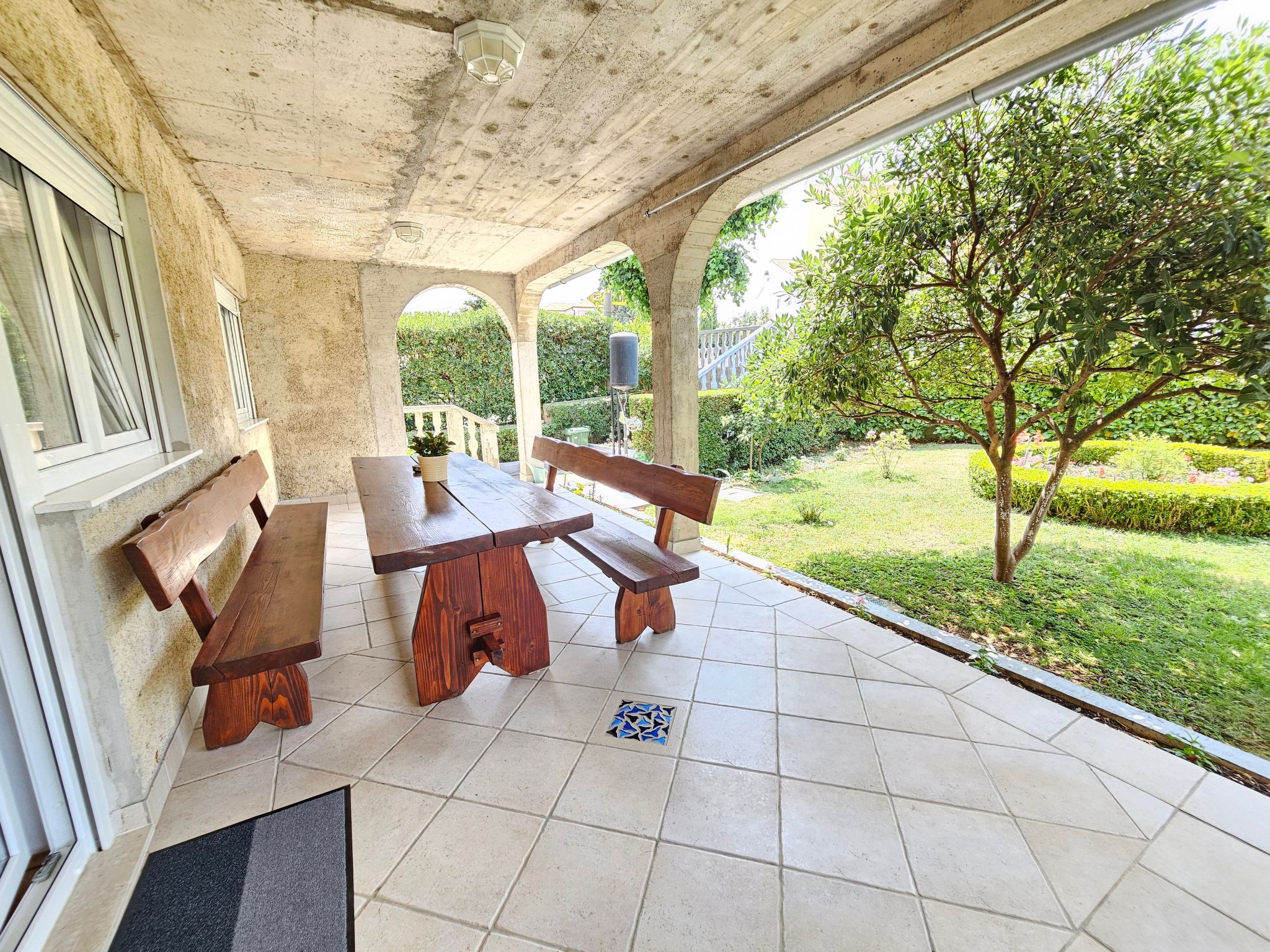 Wohnung für 6 Personen mit Terrasse-Drinnen