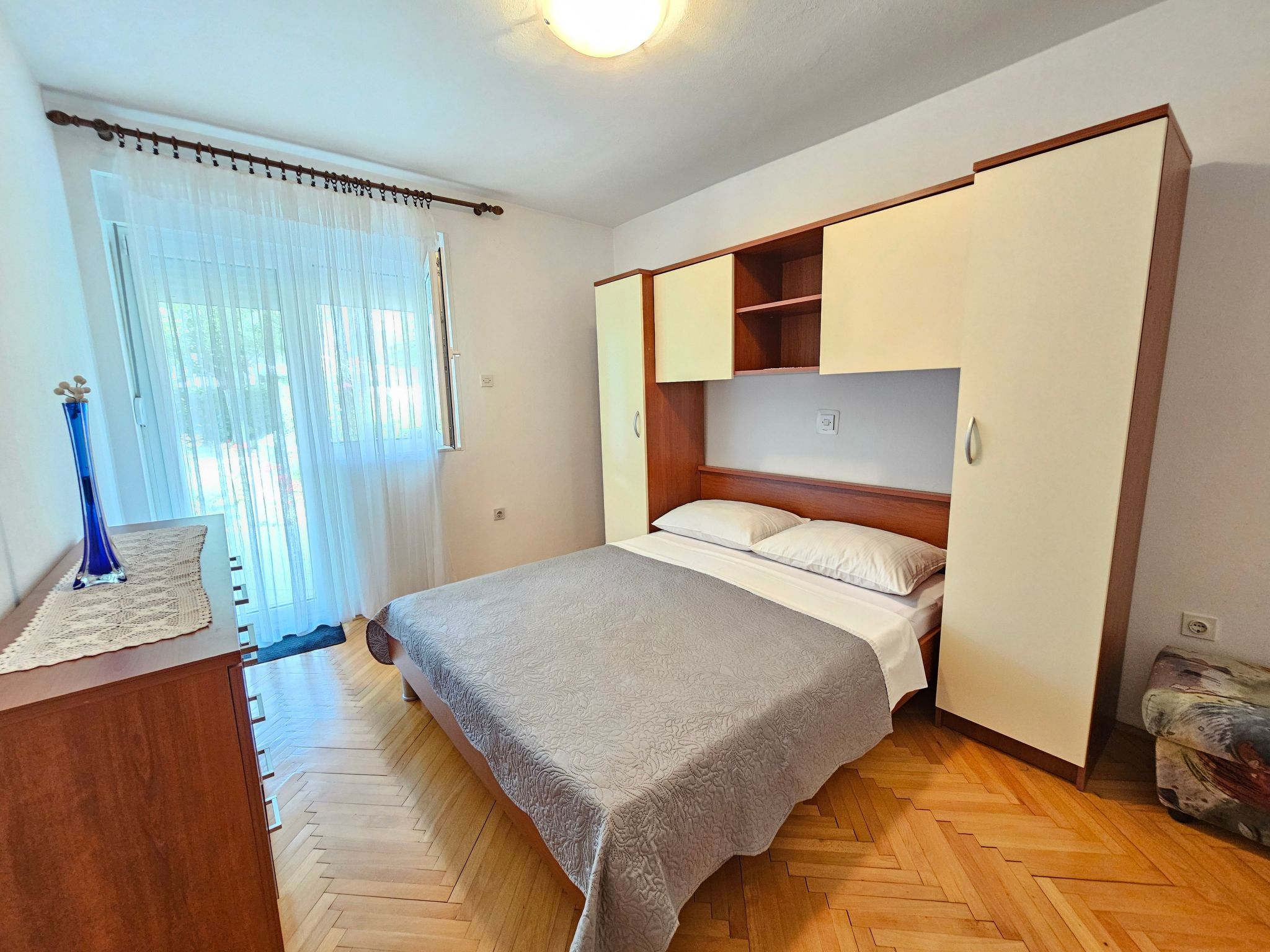 Wohnung für 6 Personen mit Terrasse-Drinnen