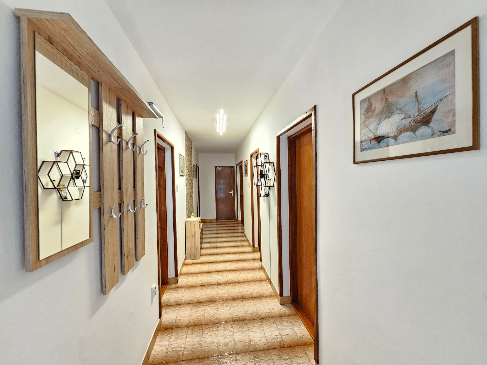 Wohnung für 6 Personen mit Terrasse-Drinnen