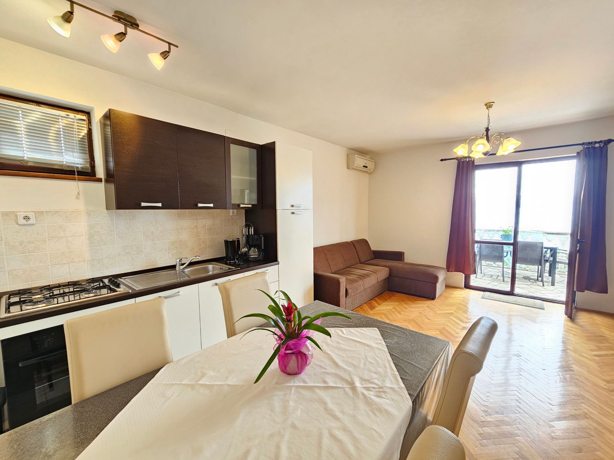 Wohnung mit Balkon mit Meerblick-Binnen