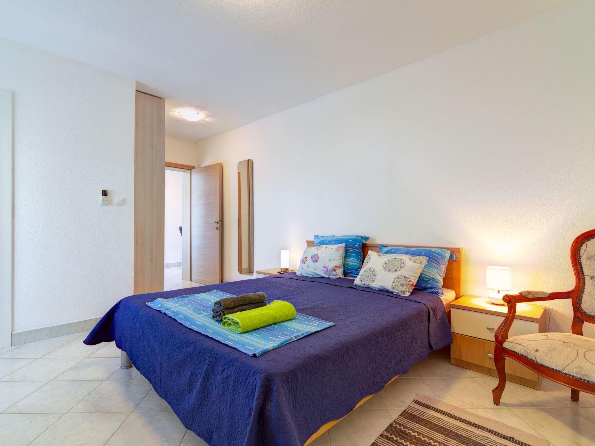 Wohnung mit Terrasse-Binnen