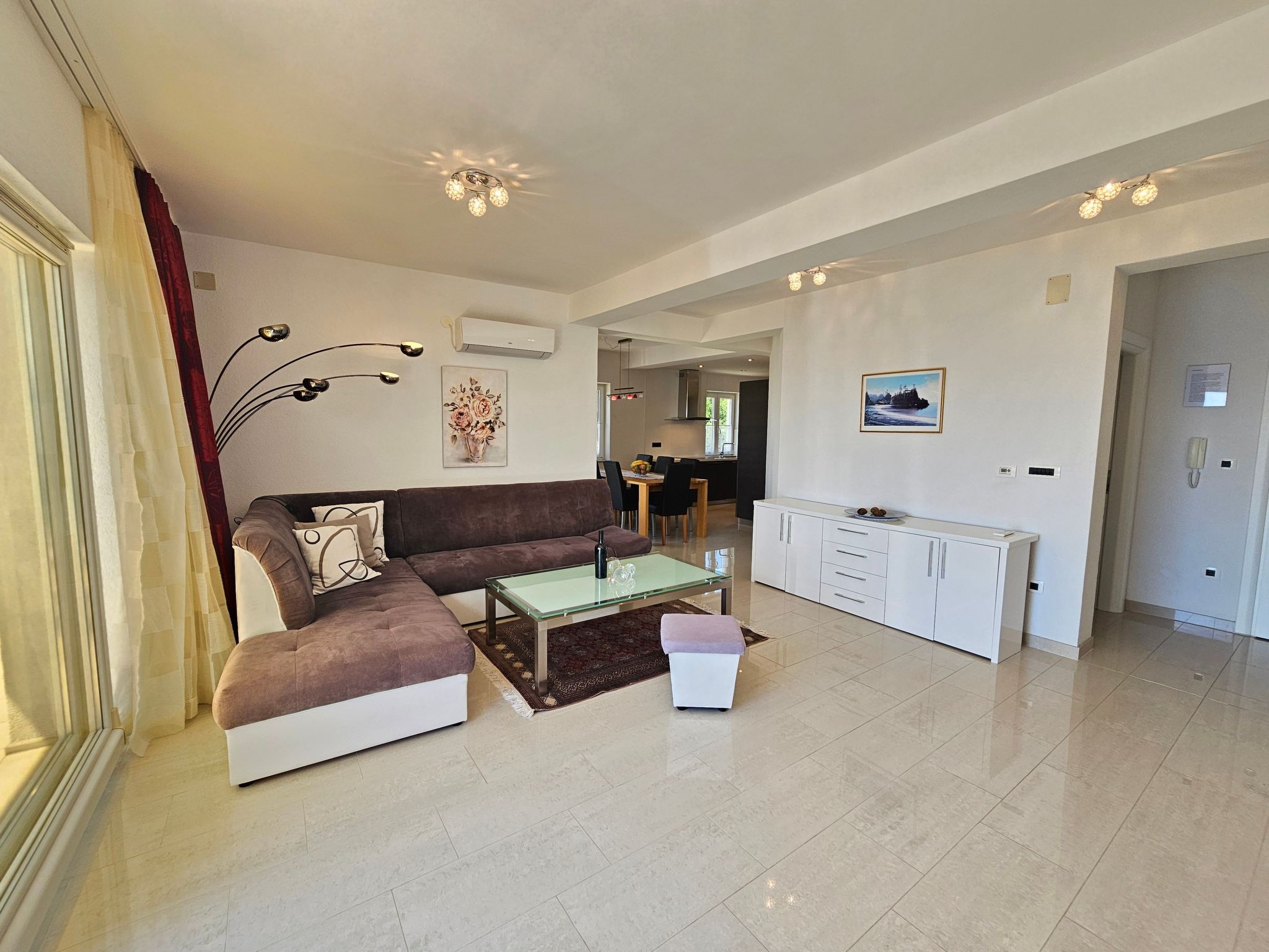 Wohnung für 6 Personen mit Meerblick-Drinnen