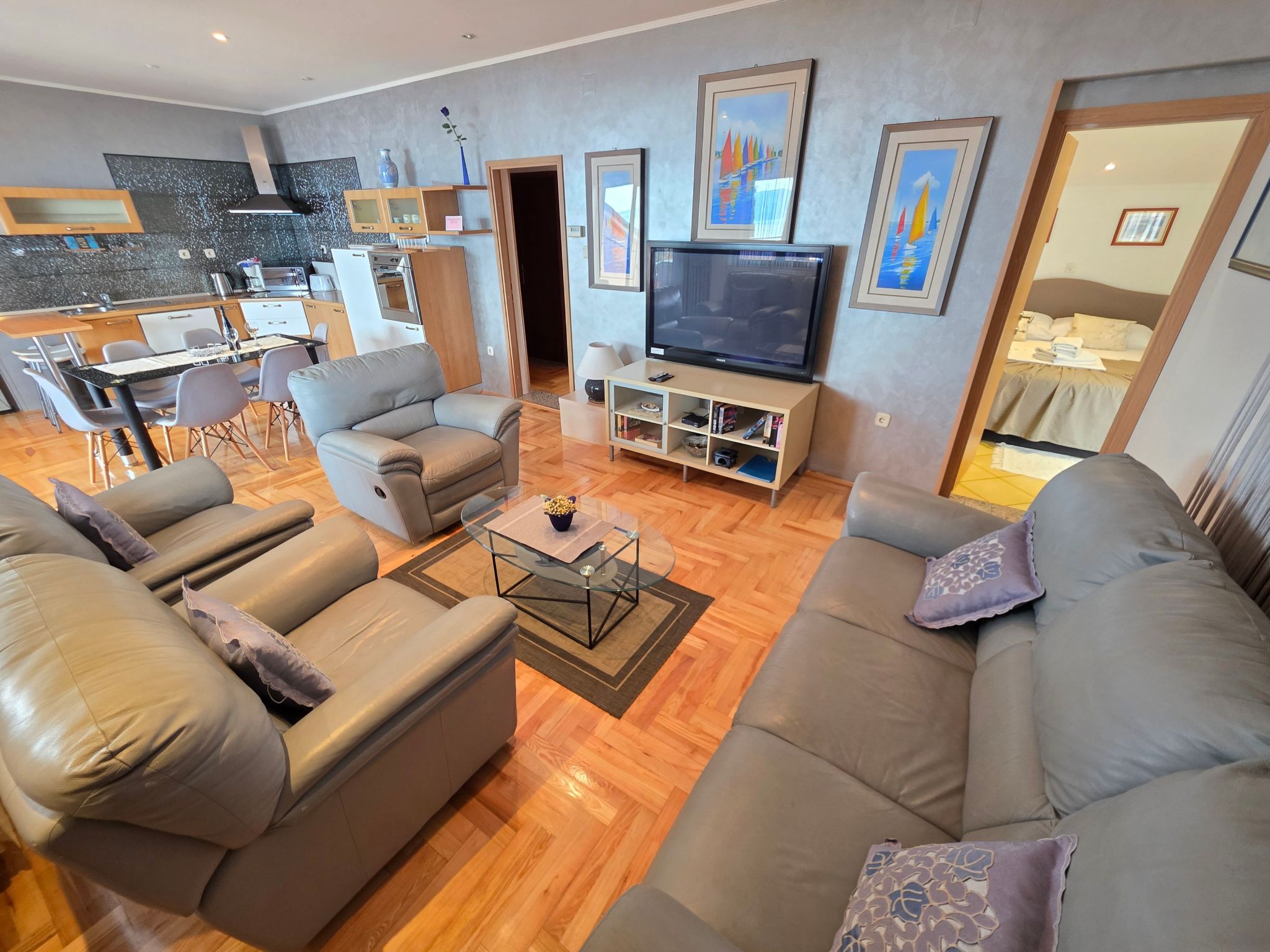 Wohnung mit Meerblick, 200m vom Strand entfernt-Binnen