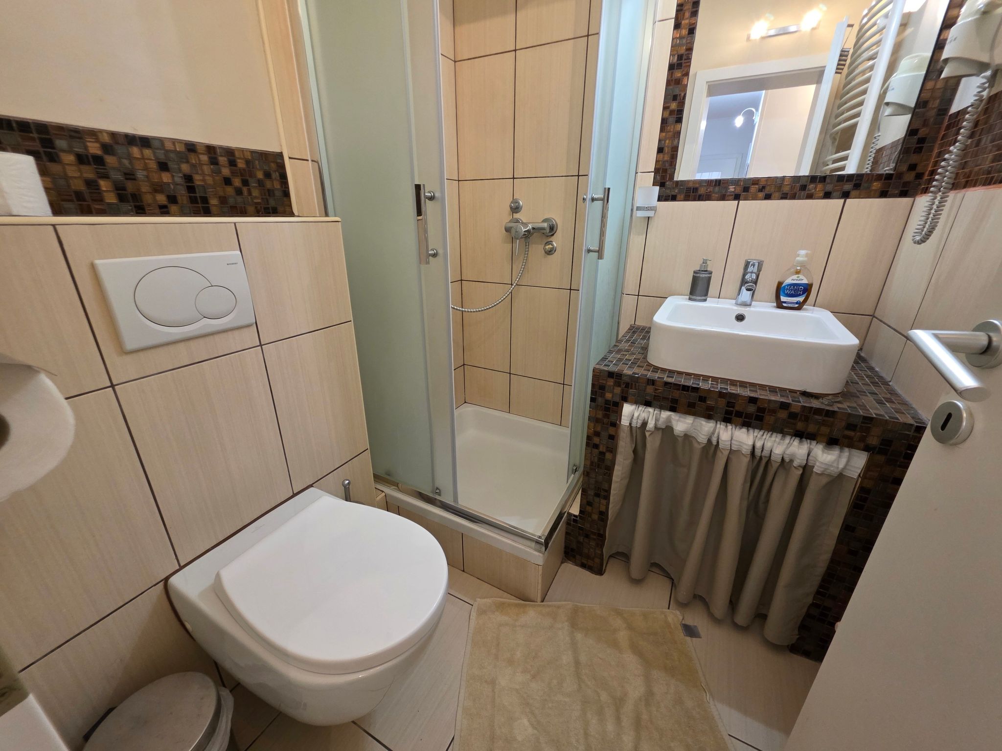 Wohnung mit Terrasse - Gemeinschaftspool-Binnen