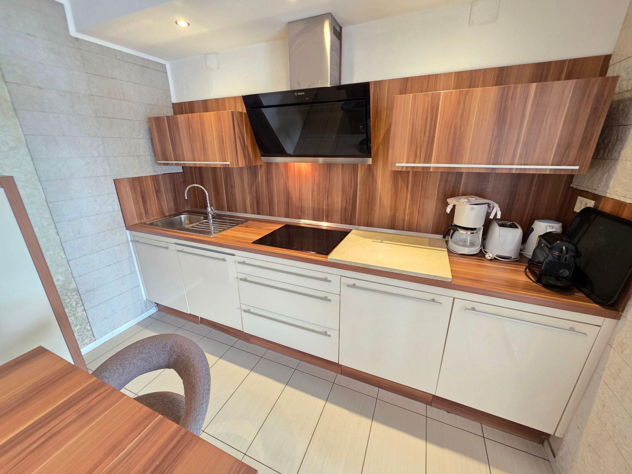 Wohnung mit Terrasse - Gemeinschaftspool-Binnen