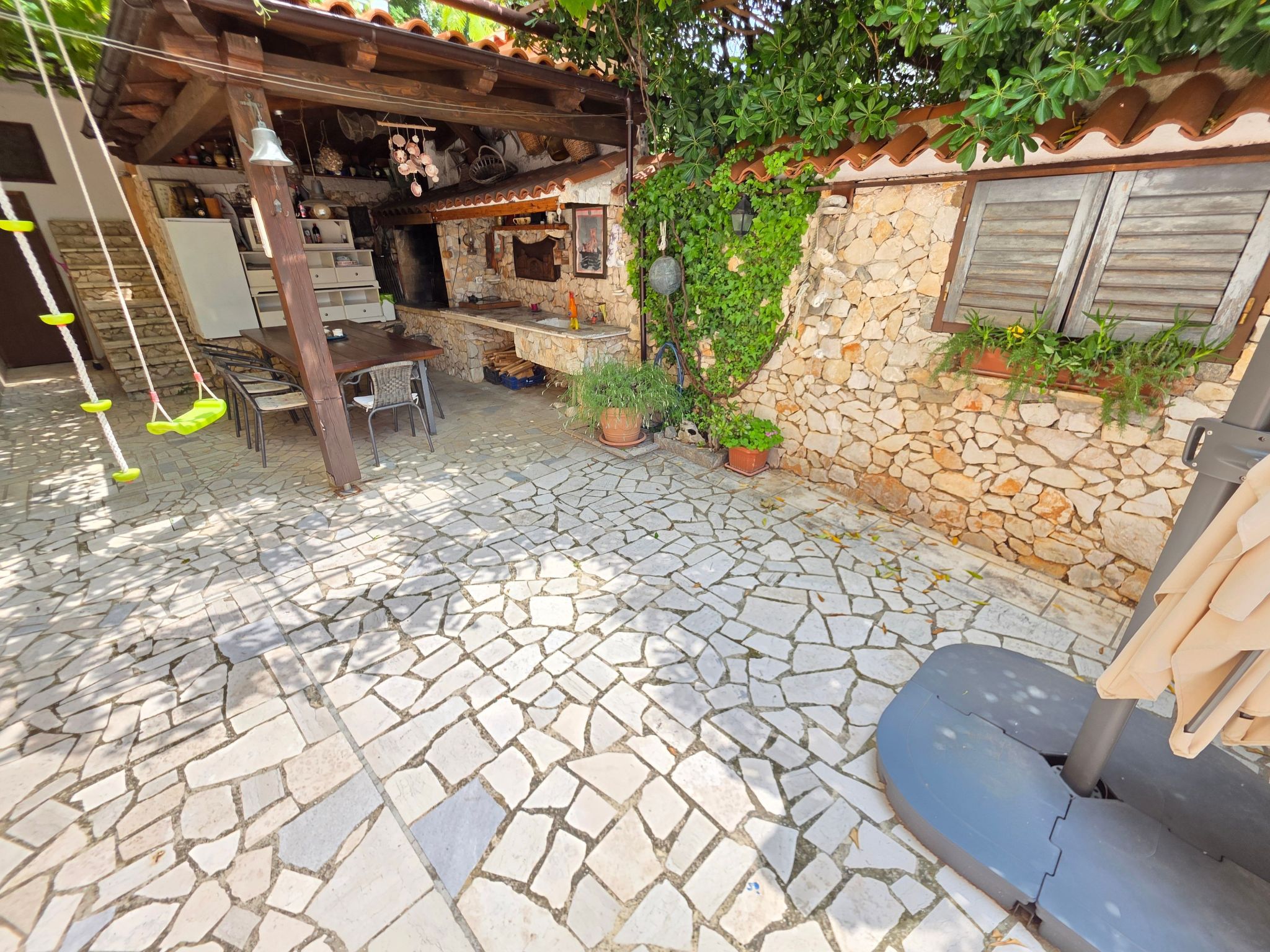 Wohnung mit Terrasse - Gemeinschaftspool-Binnen