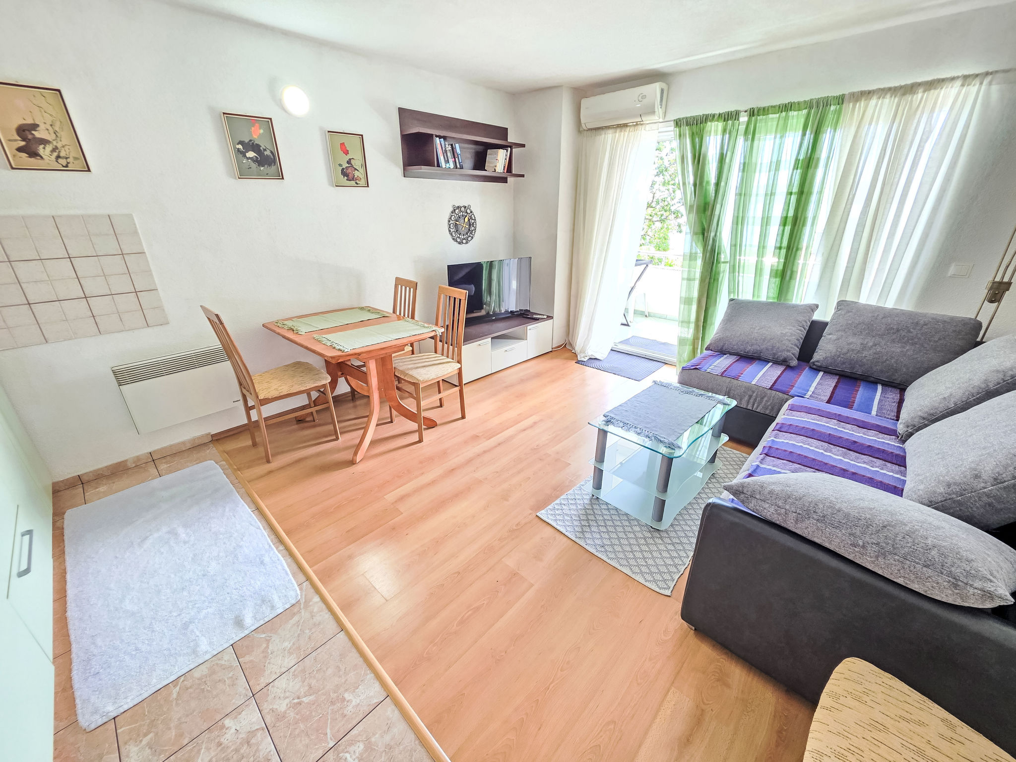 Appartement mit Balkon und Meerblick - Drinnen