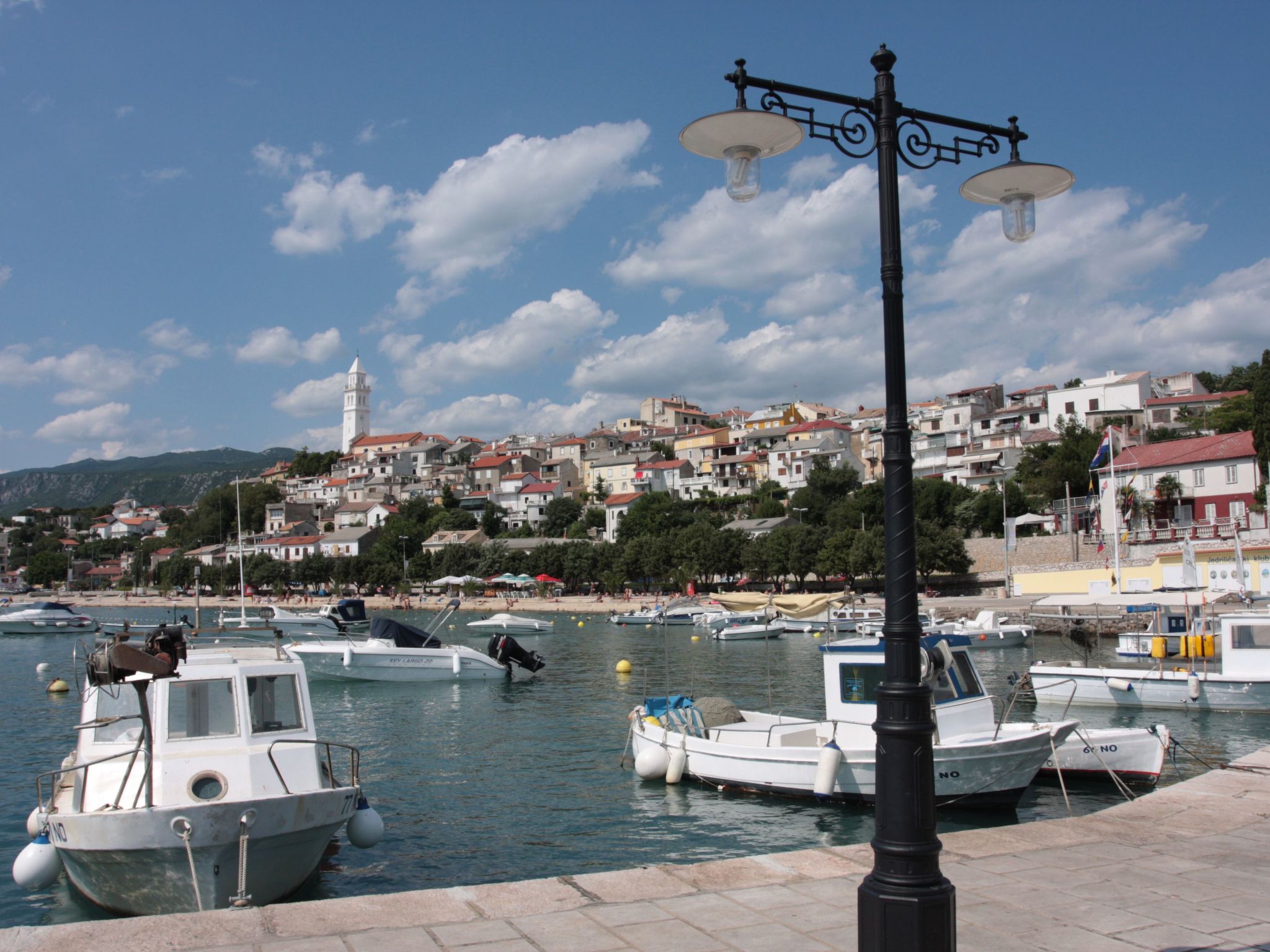 Wohnung für max. 5 Personen mit Terrasse-Dedans