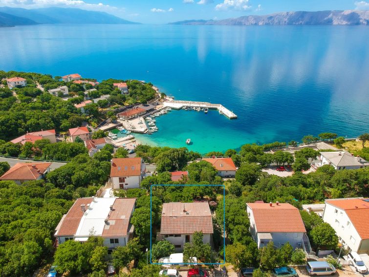 Search and Stay Destinations. Holidays Rentals in Povile, Grad Novi Vinodolski - Primorje-Gorski Kotar County - Croatia