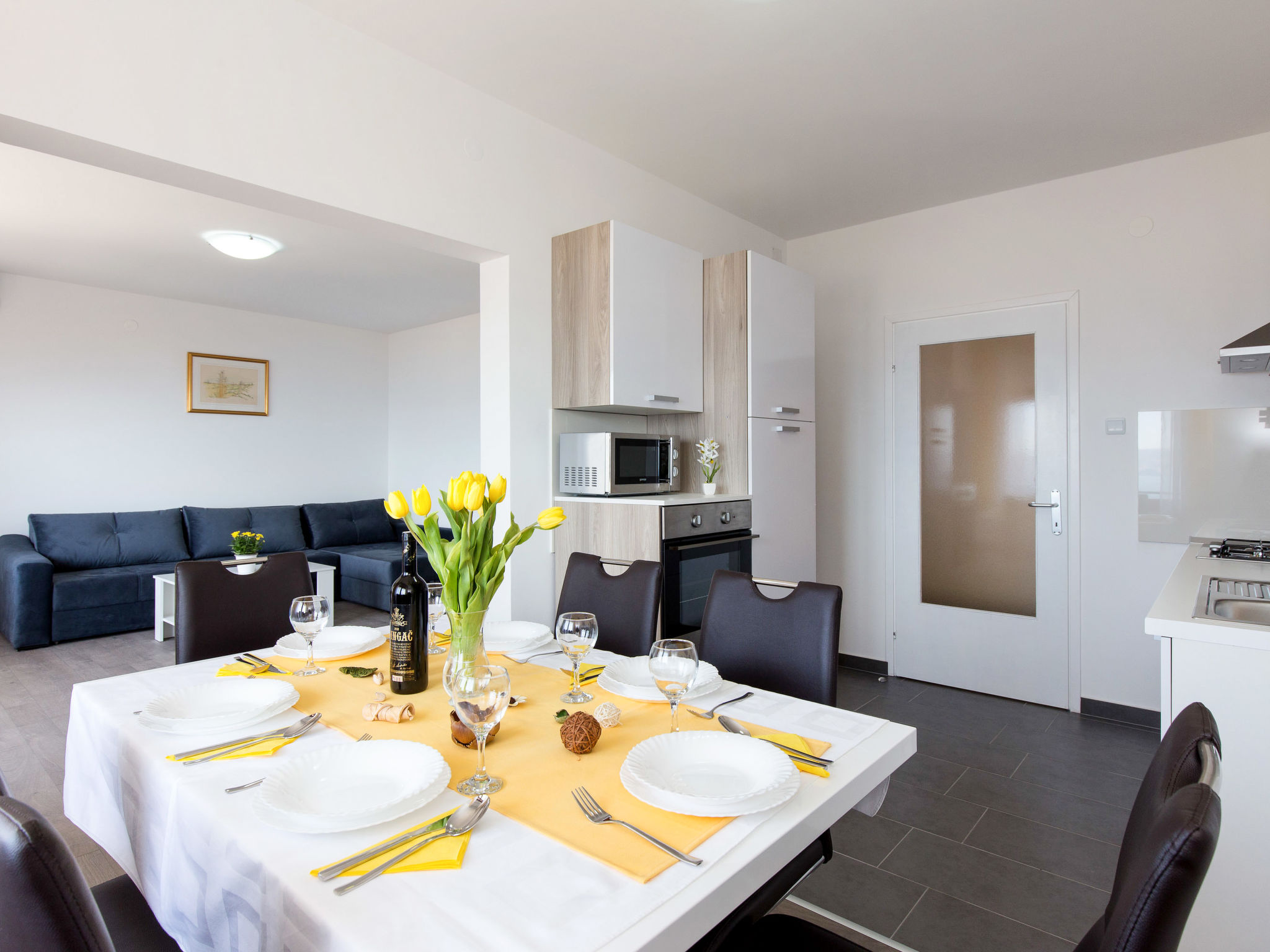 Kitchen / Dining Room