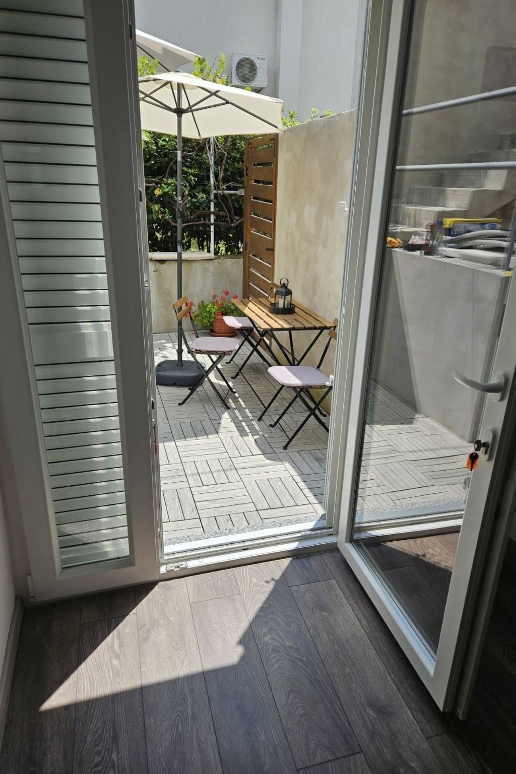 Studio-Apartment für 2 Personen mit Terrasse-Binnen