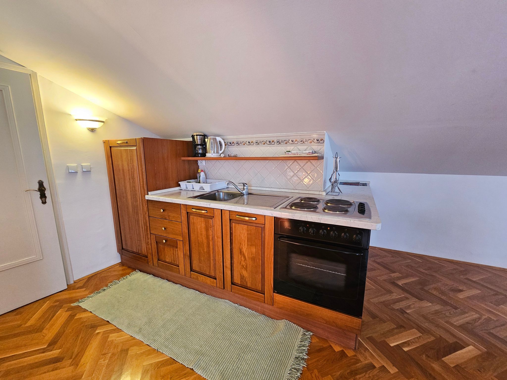 Appartement mit Balkon und Meerblick-Dedans