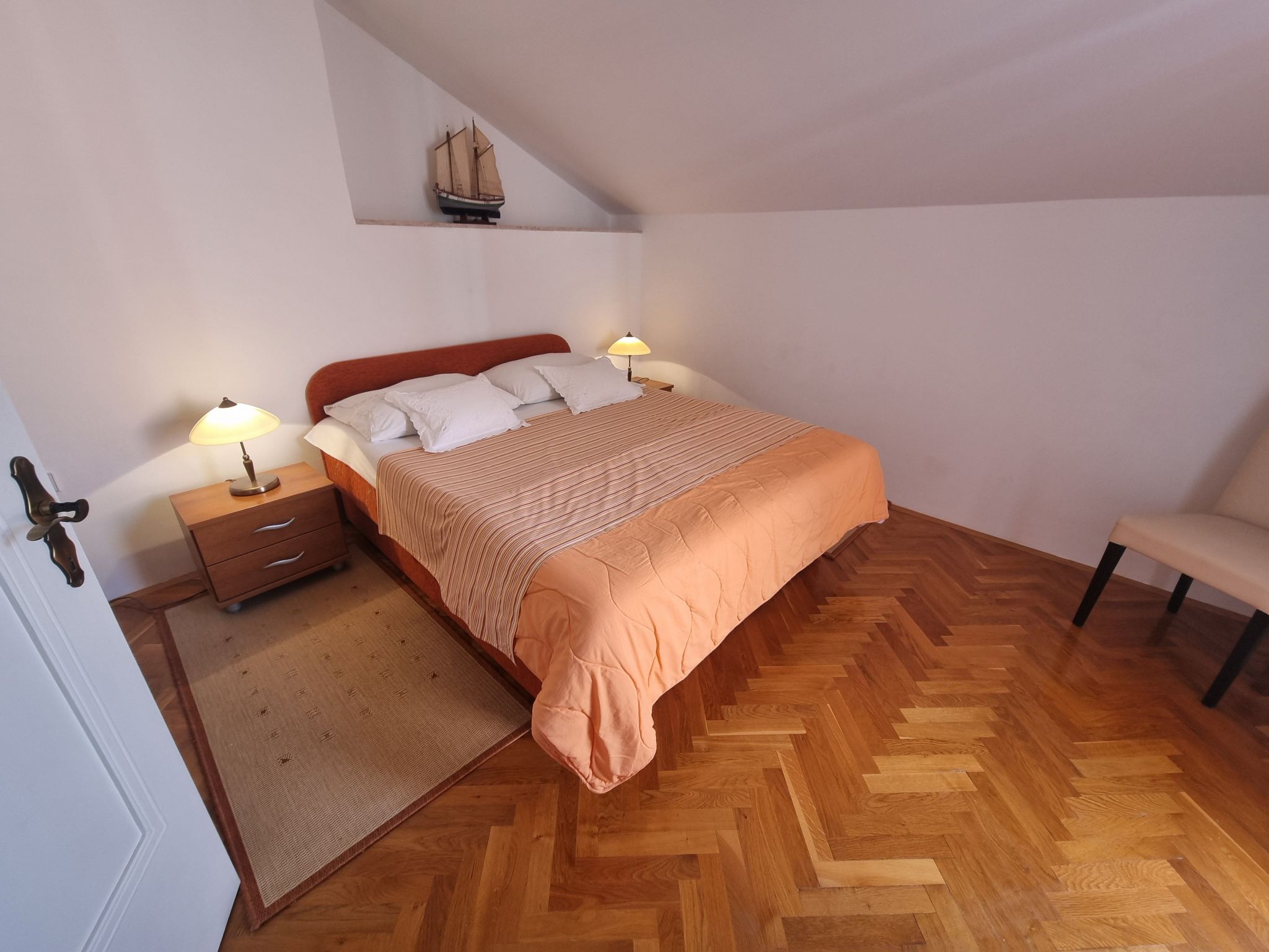 Appartement mit Balkon und Meerblick-Dedans