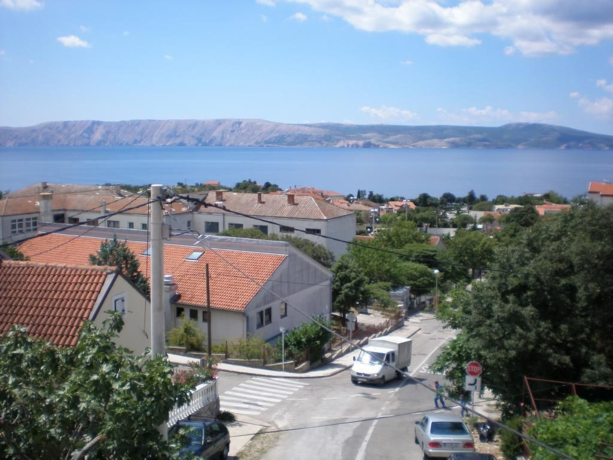 Appartement mit Balkon und Meerblick-Dedans