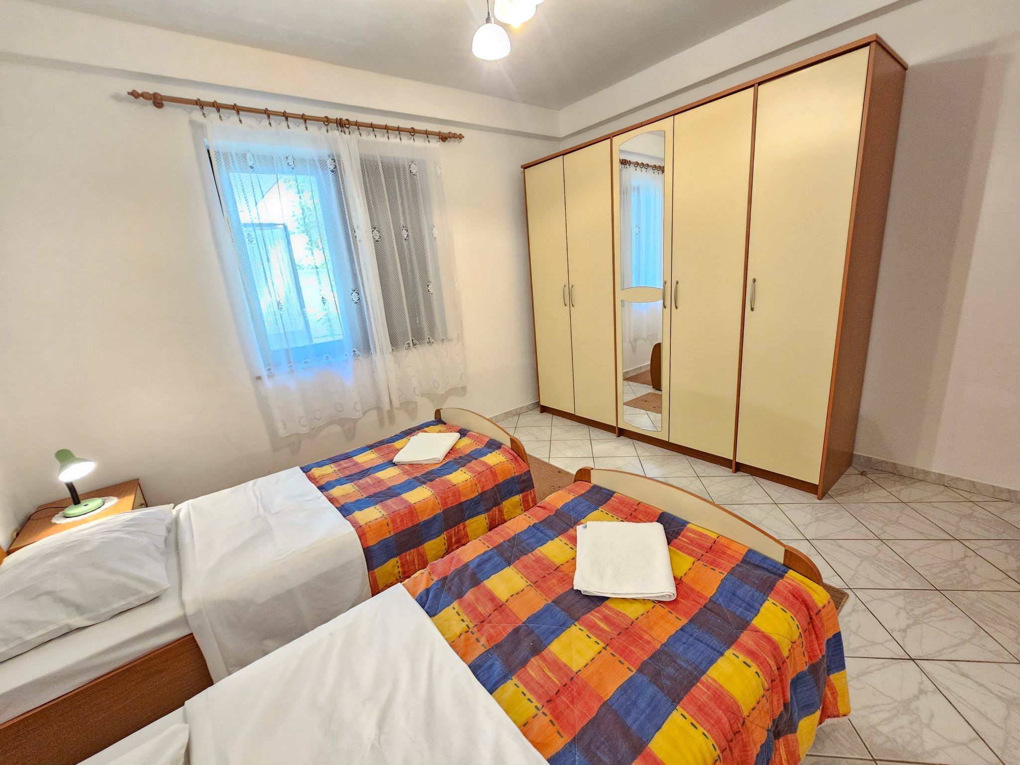 In Novi Vinodolski mit Grill, Garten und Terrasse-Drinnen