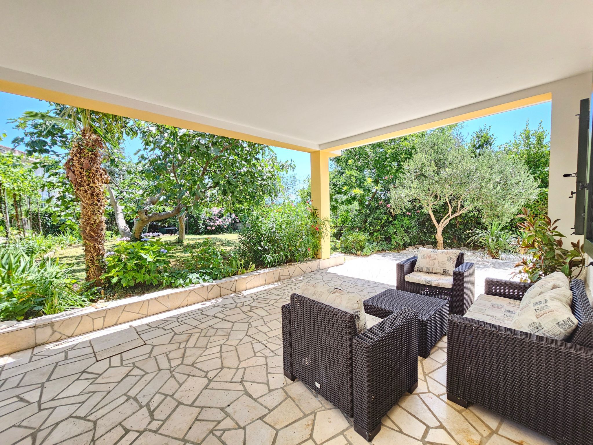 Wohnung für 8 Personen, 150m vom Strand entfernt-Binnen