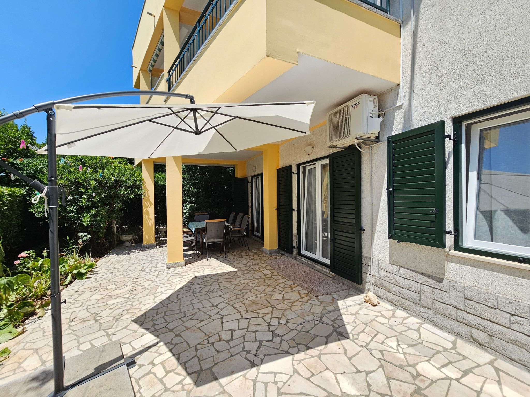 Wohnung für 8 Personen, 150m vom Strand entfernt-Binnen