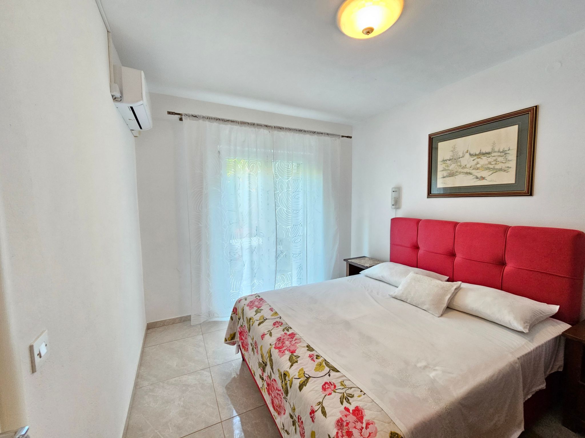 Wohnung für 8 Personen, 150m vom Strand entfernt-Binnen