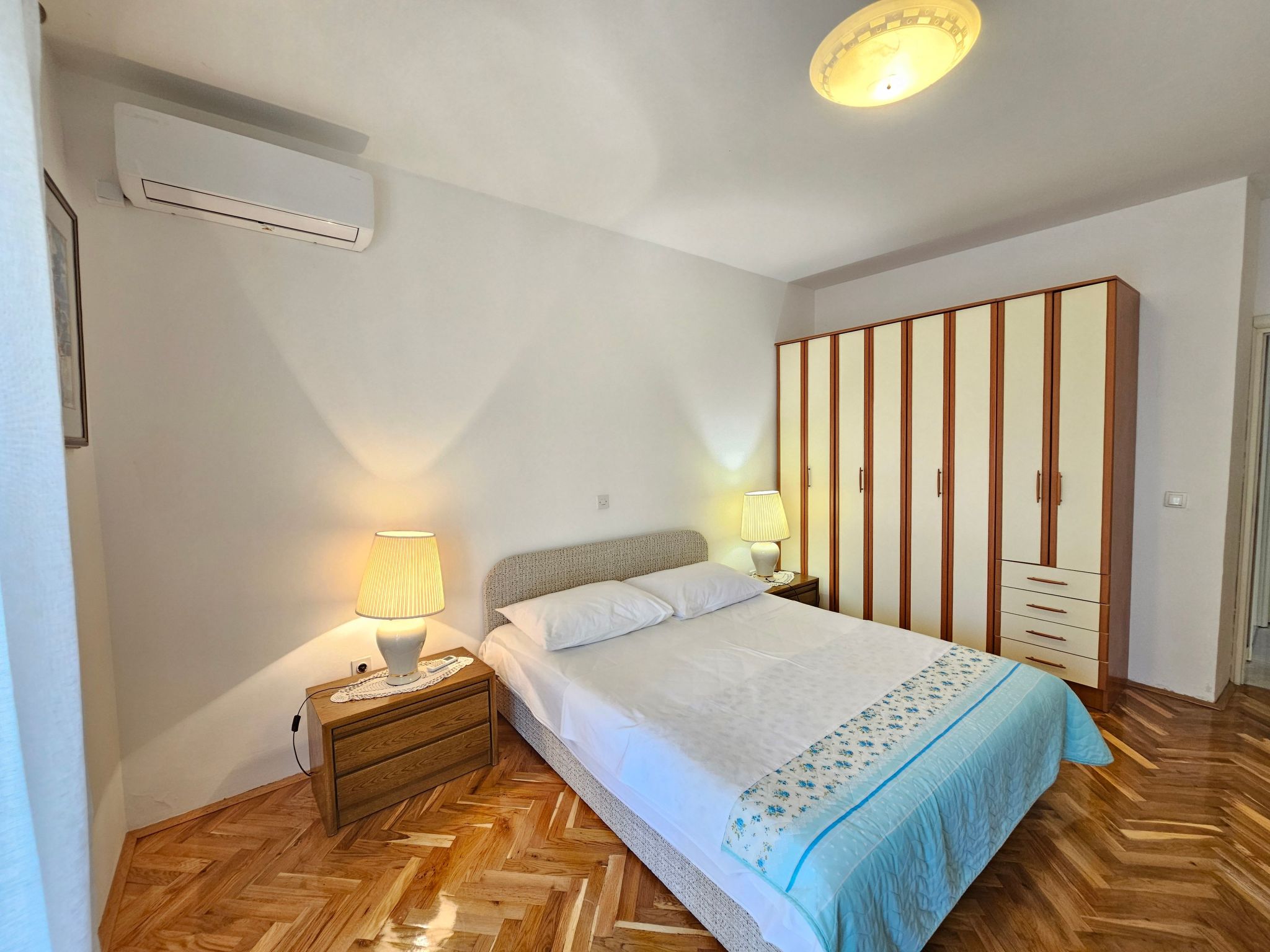 Wohnung für 8 Personen, 150m vom Strand entfernt-Binnen