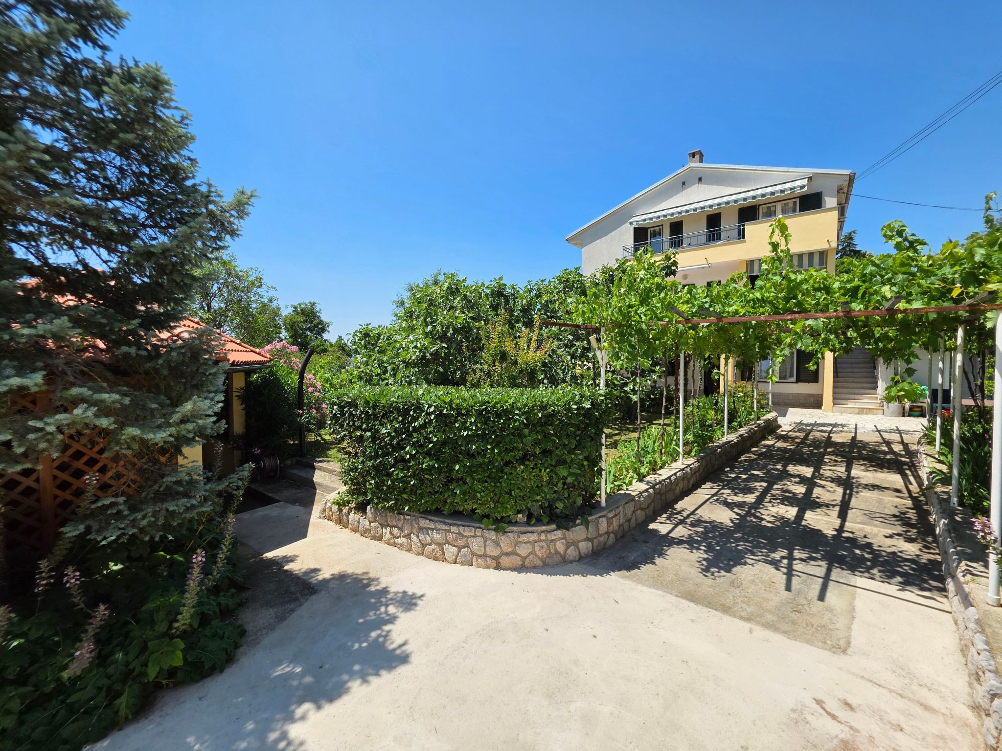 Wohnung für 8 Personen, 150m vom Strand entfernt-Binnen